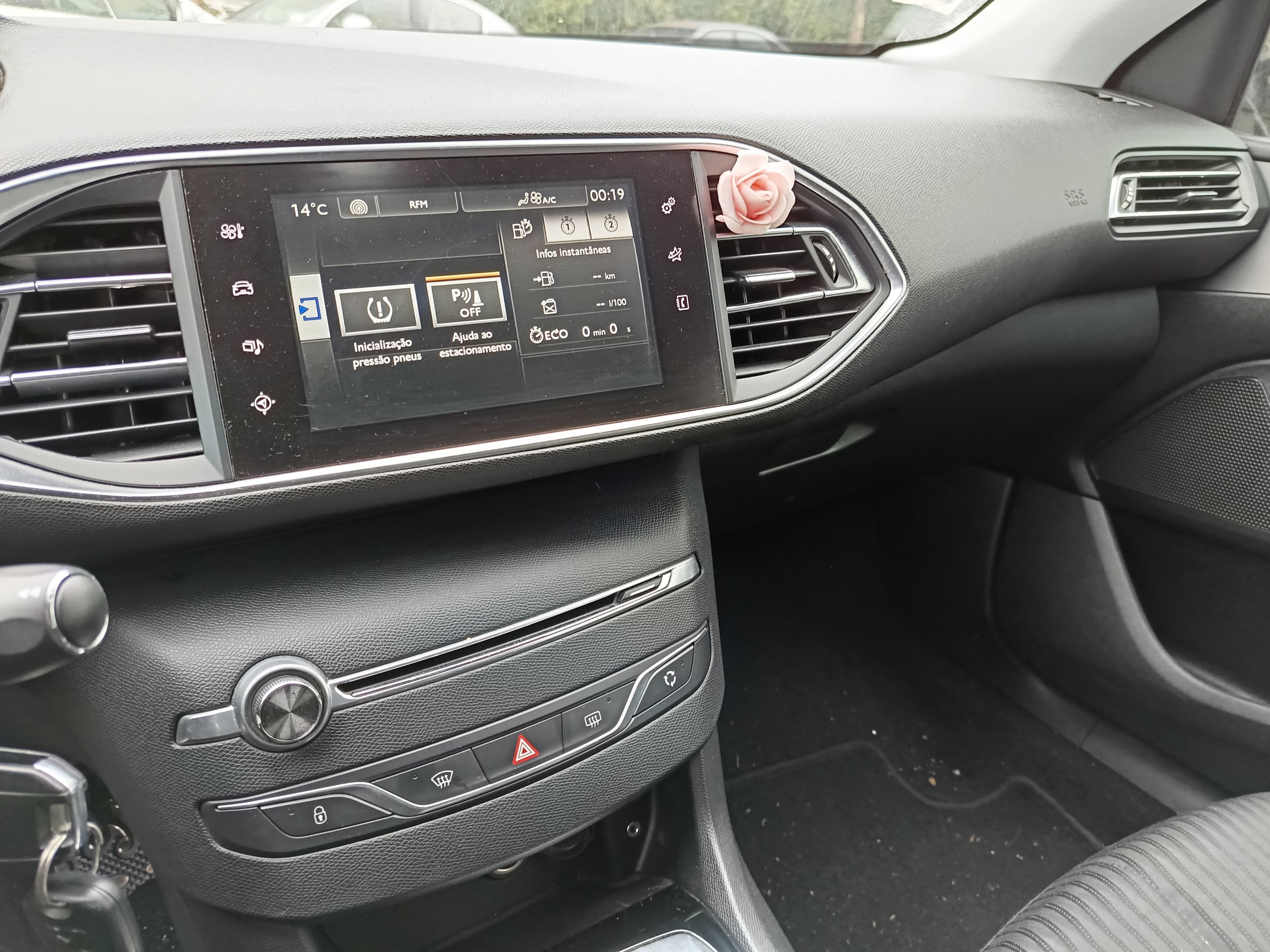 Peugeot 308 · Ano 2015 — imagem 37
