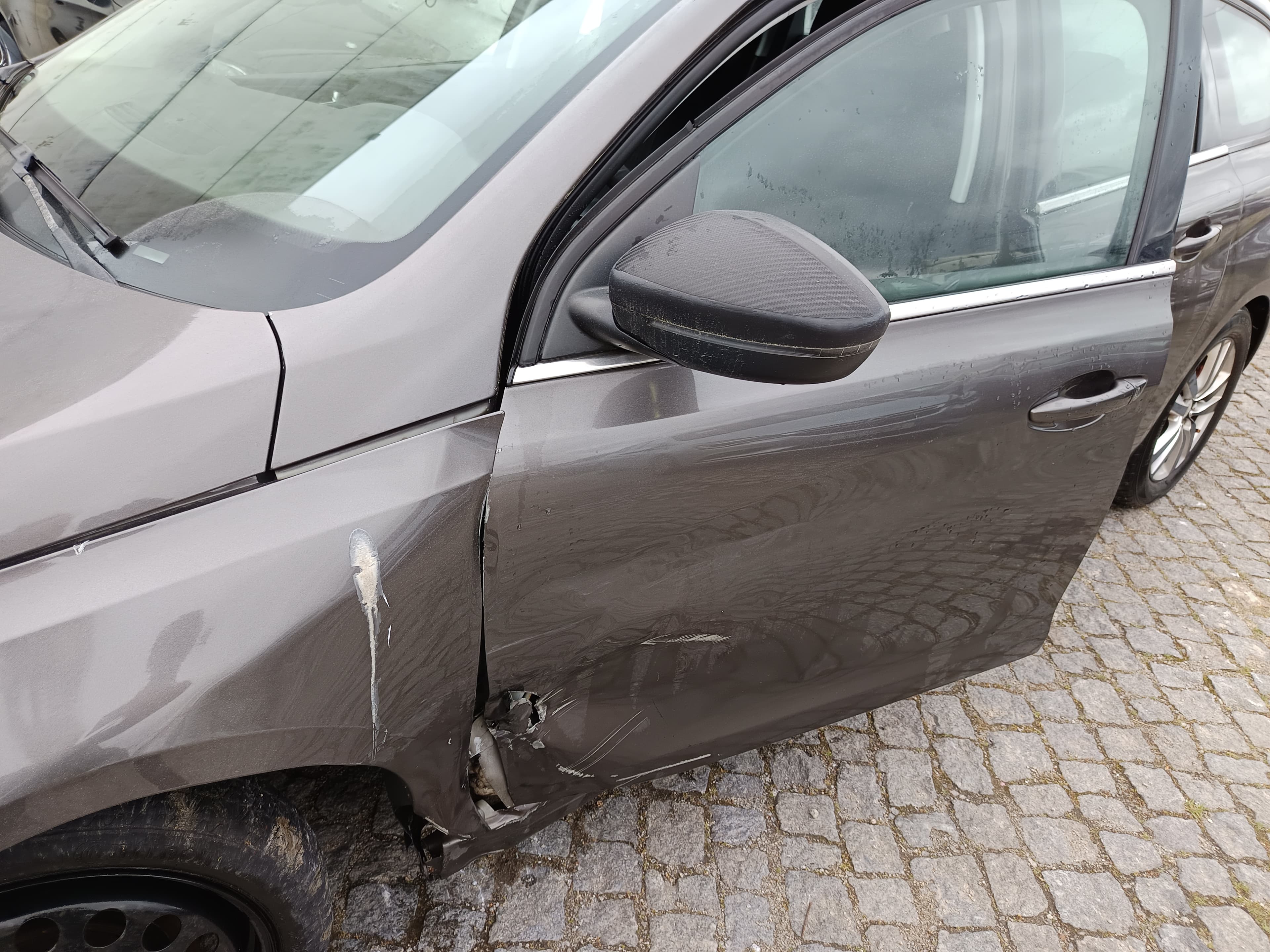 Peugeot 308 · Ano 2015 — imagem 47