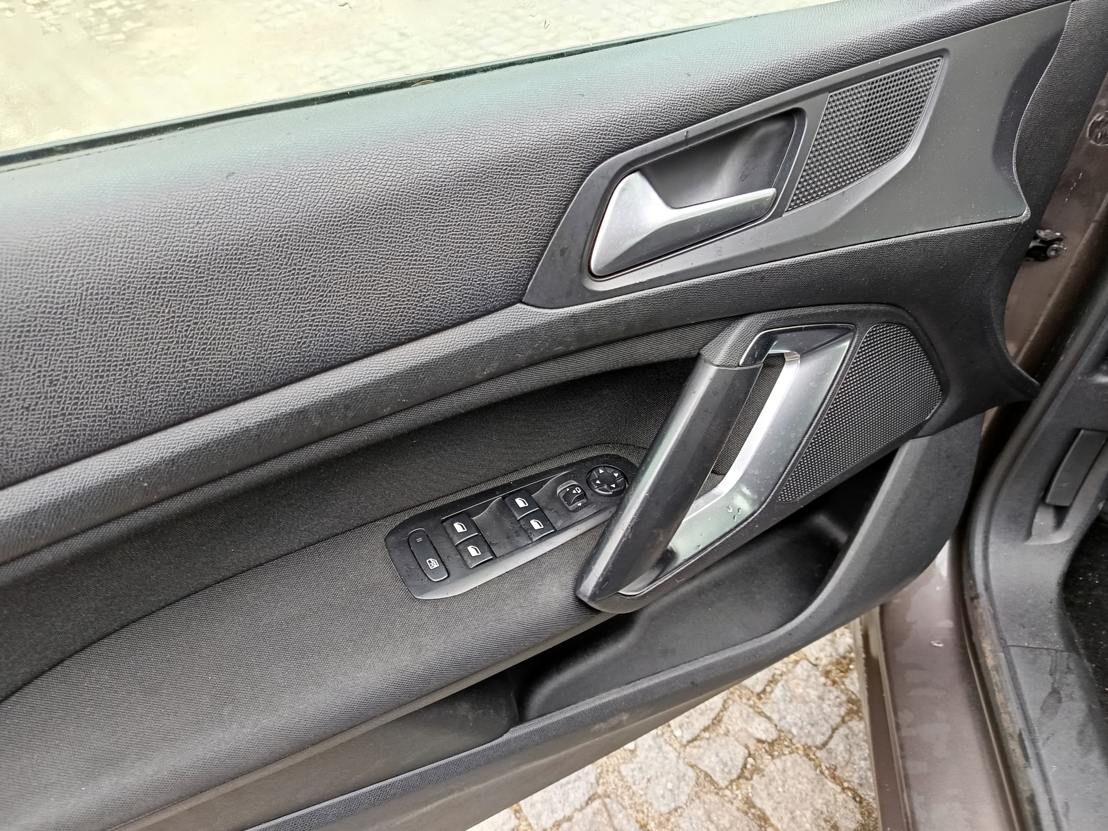 Peugeot 308 · Ano 2015 — imagem 33