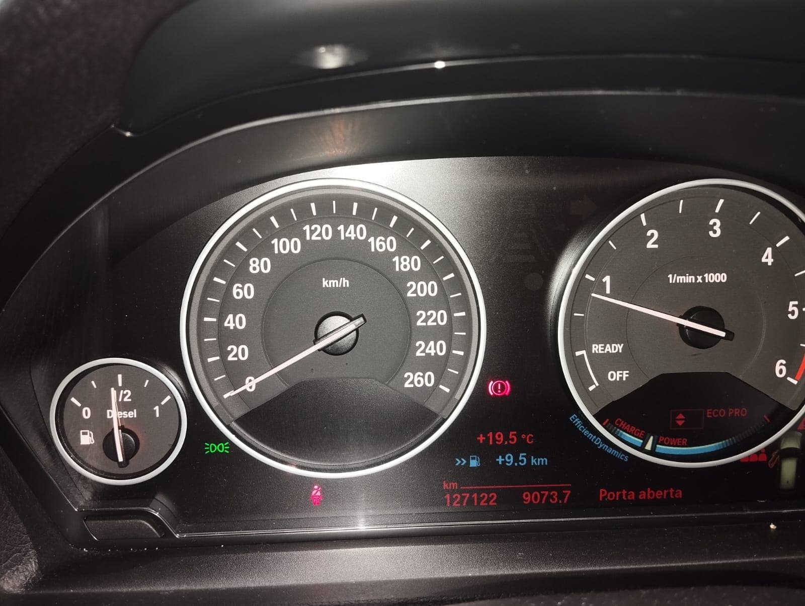 BMW 320d · Ano 2018 — imagem 11