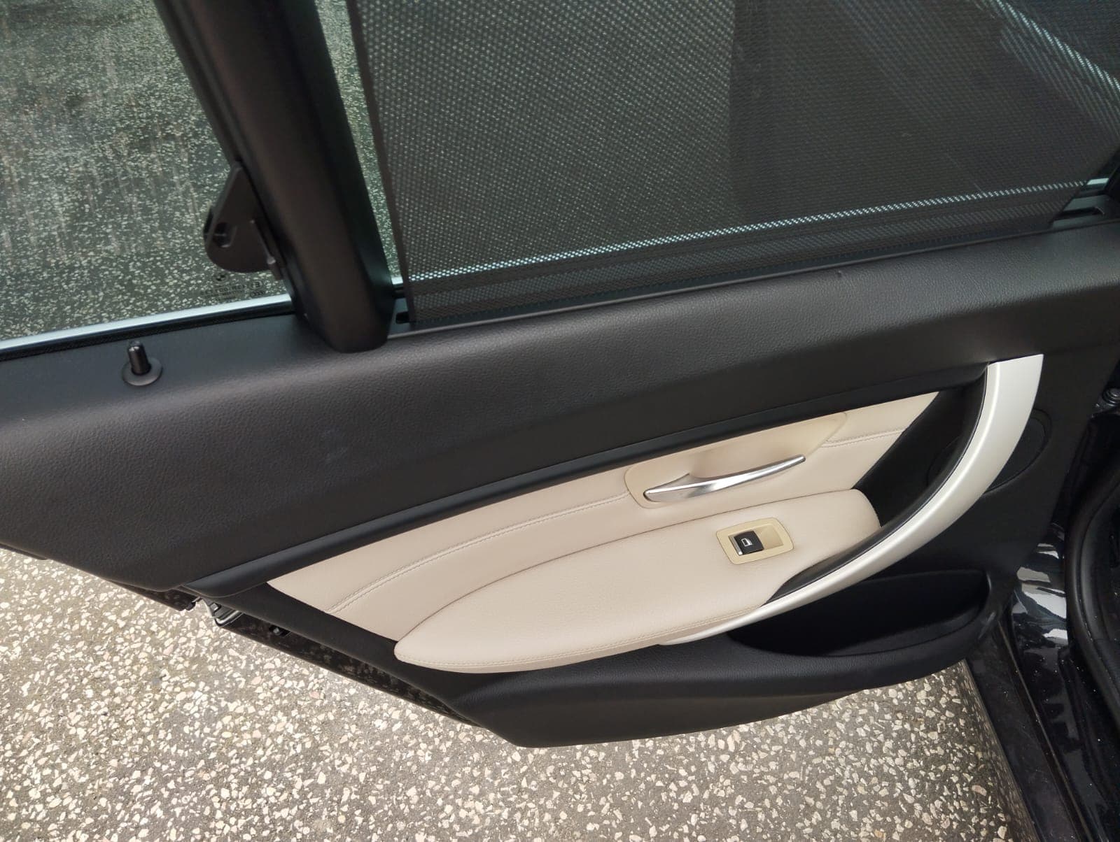 BMW 320d · Ano 2018 — imagem 23