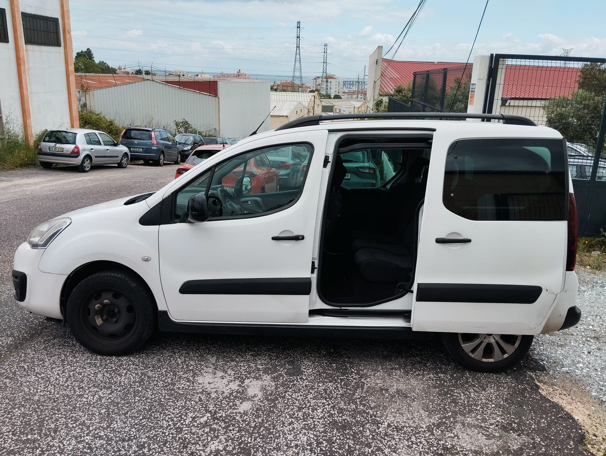 Citroën Berlingo · Ano 2016 — imagen 18