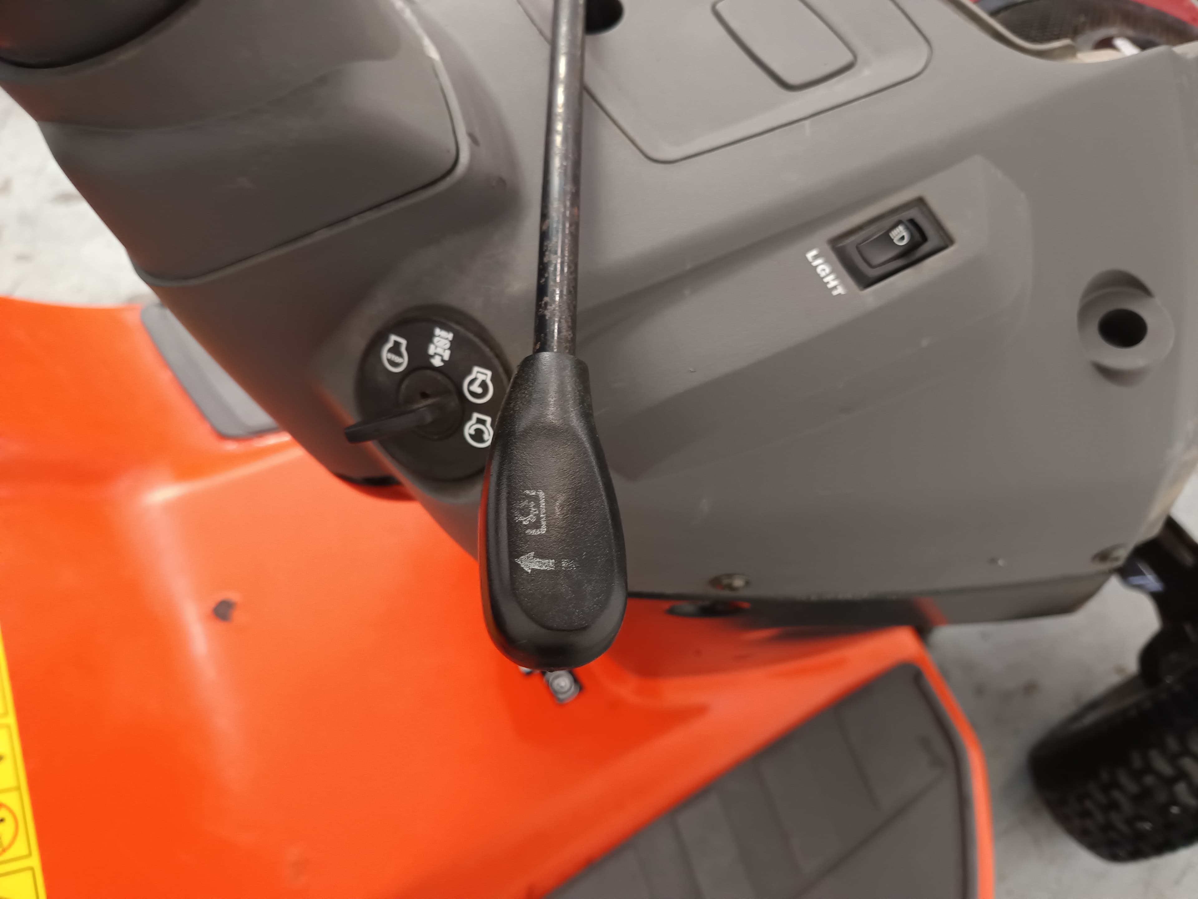 Corta Relvas Husqvarna · Ano 2009 — image 12
