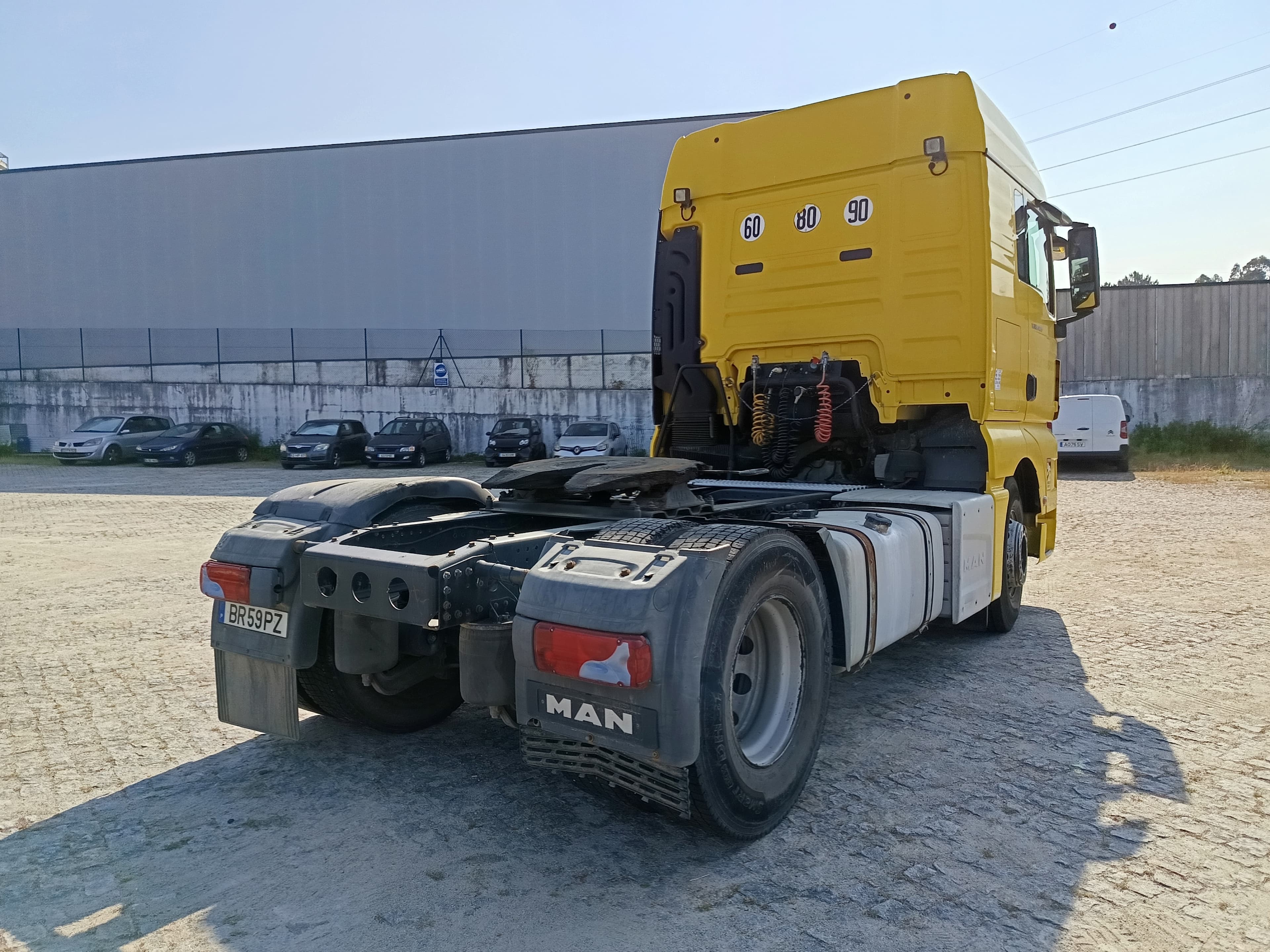 Man TGX 18.480 · Ano 2016 — imagen 4