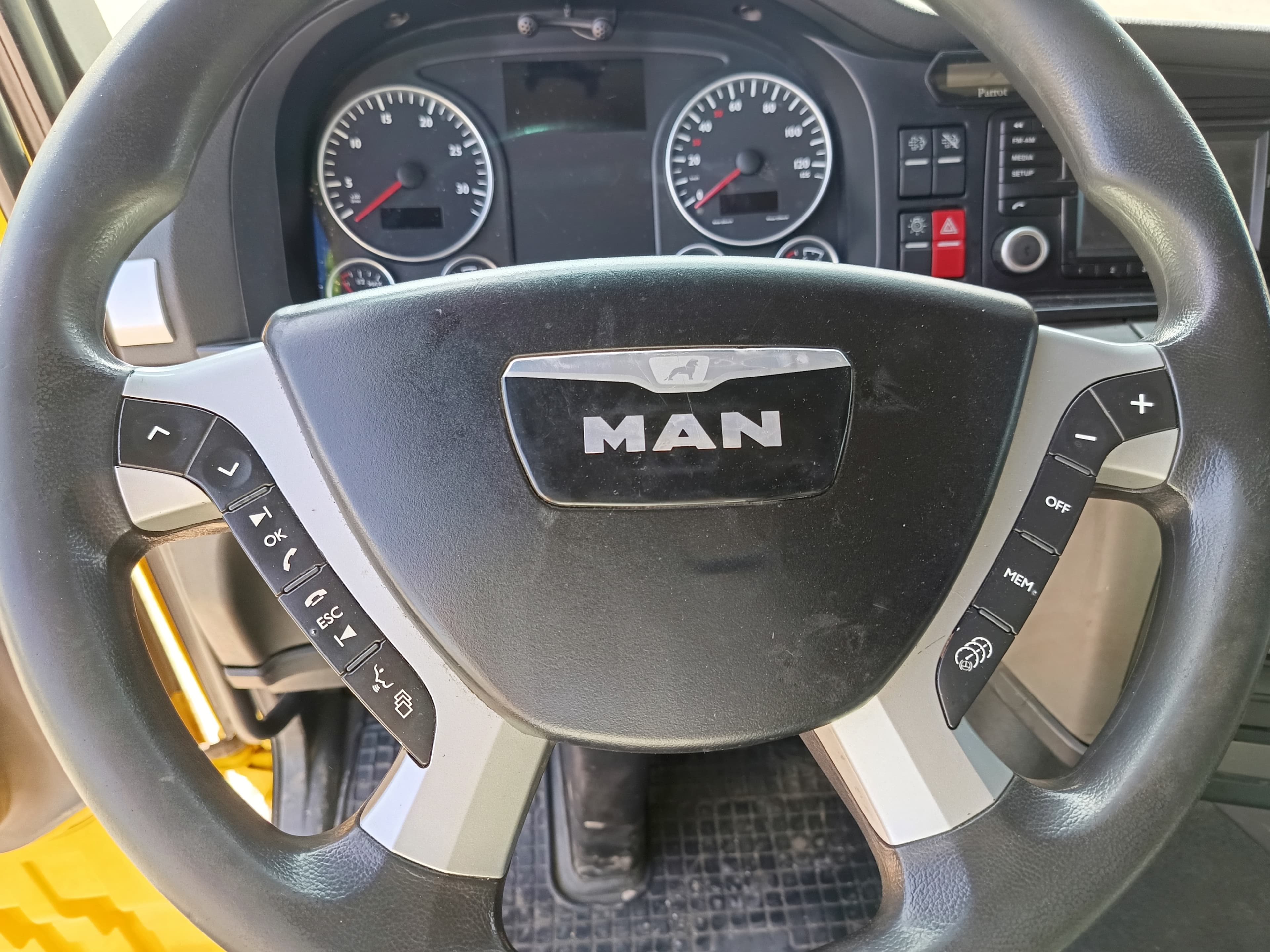 Man TGX 18.480 · Ano 2016 — imagen 24