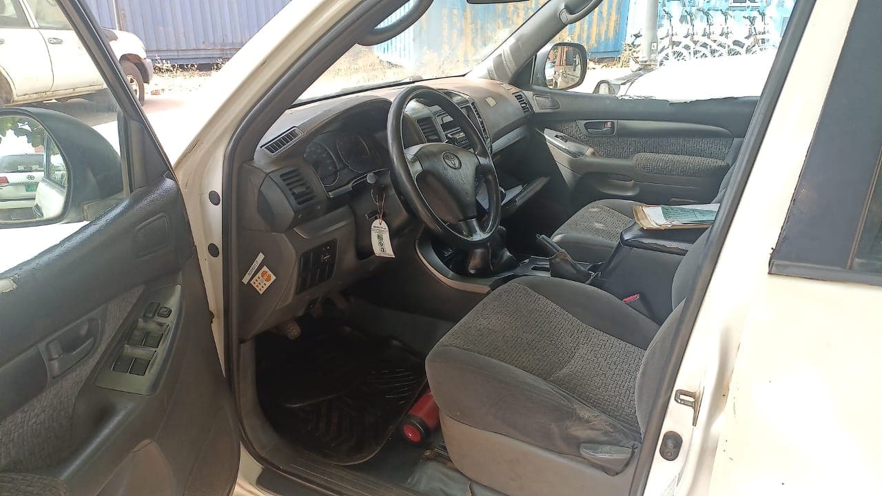 Toyota Land Cruiser Prado GX - 2008 — imagem 1