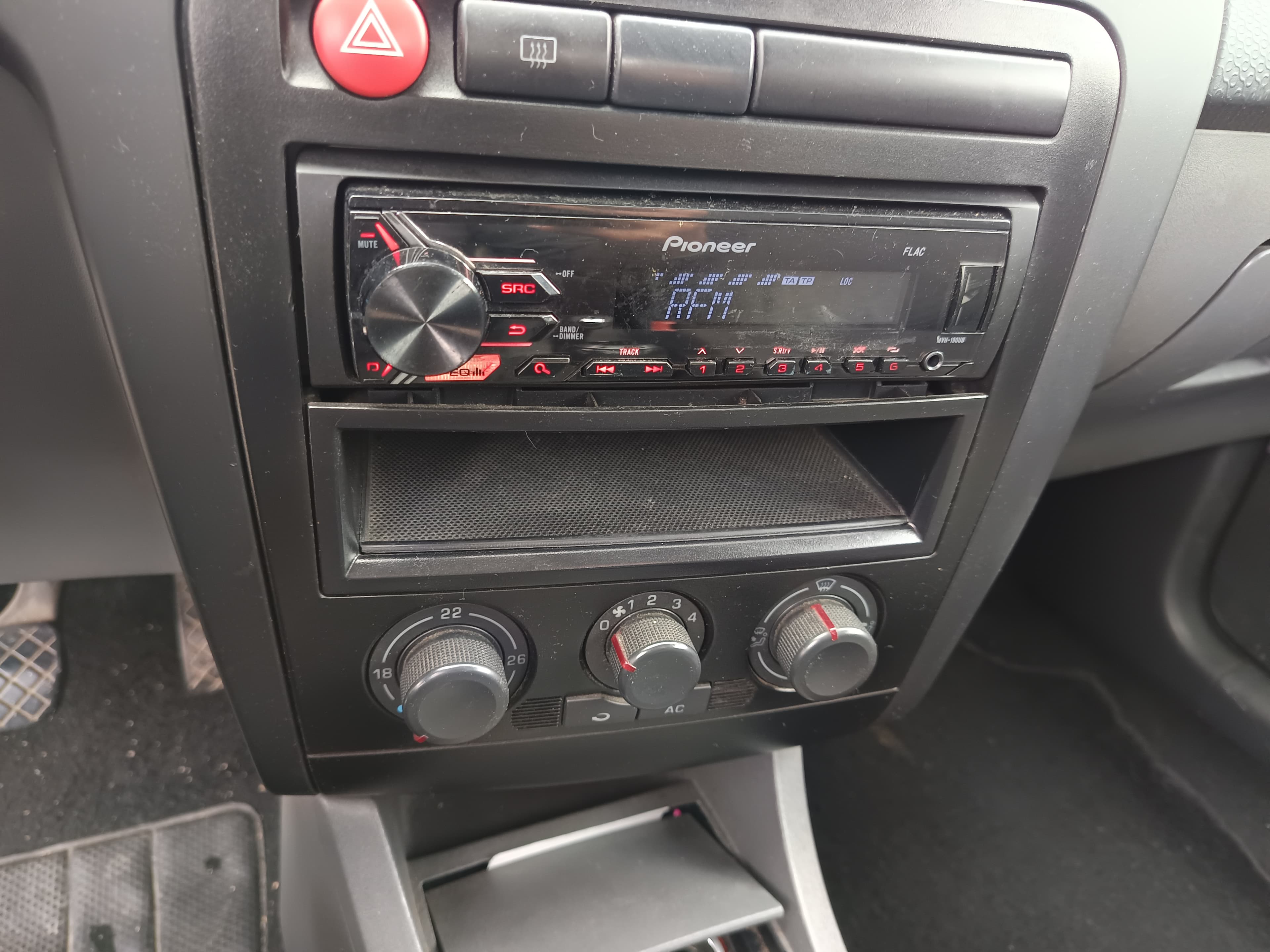 Seat Ibiza · Ano 2006 — imagen 35