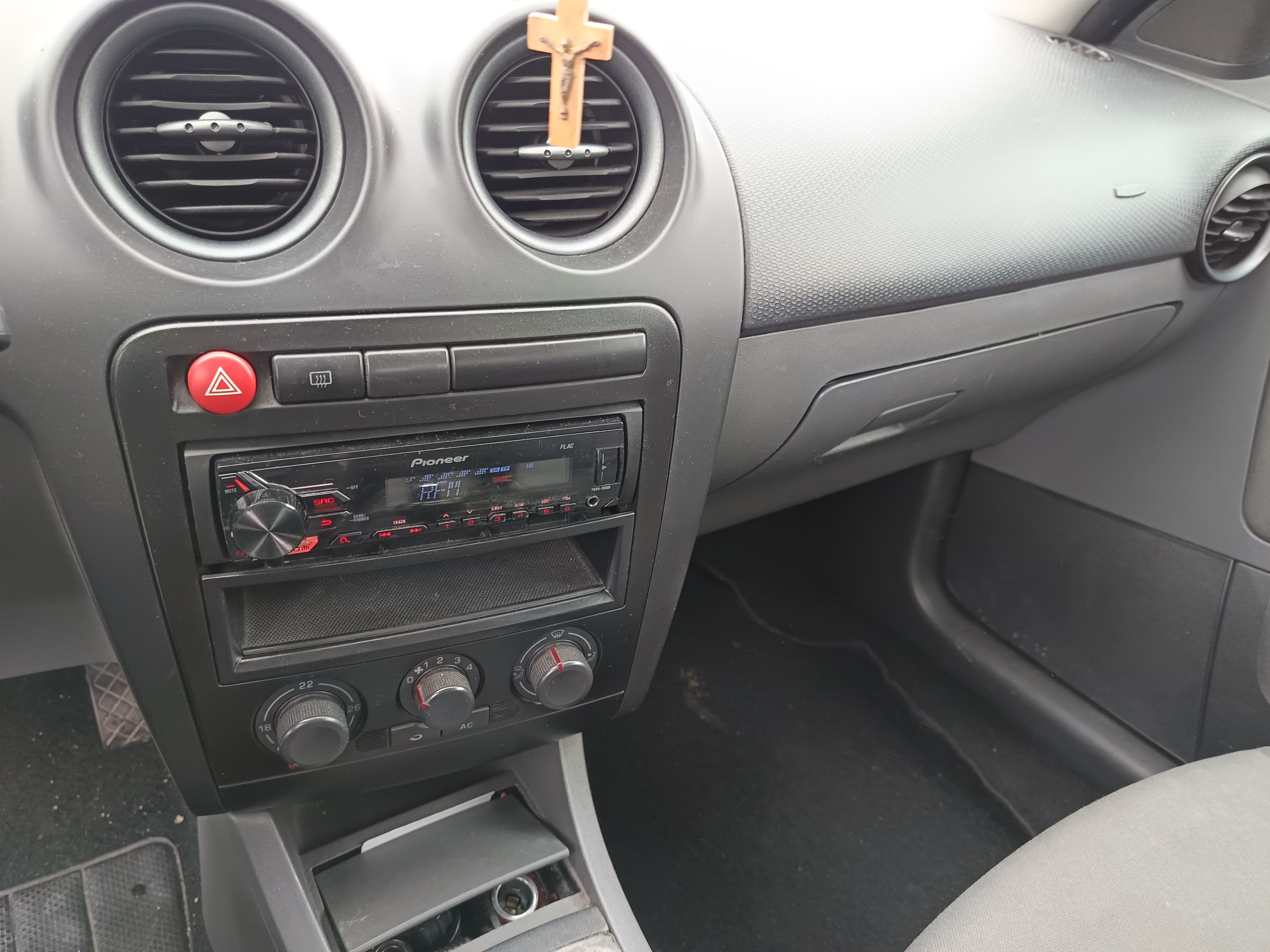 Seat Ibiza · Ano 2006 — imagen 34