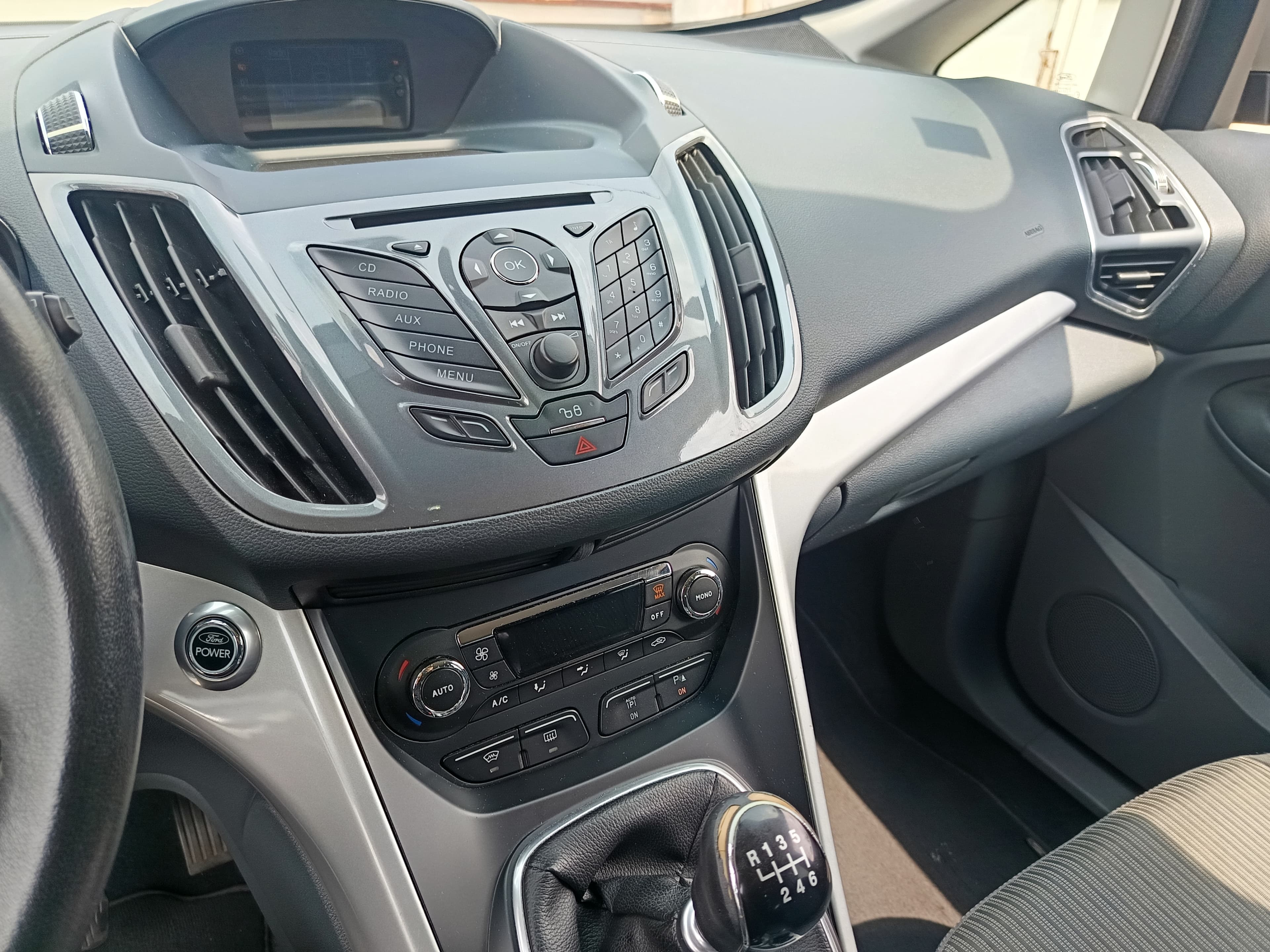 Ford C-Max · Ano 2011 — imagen 38