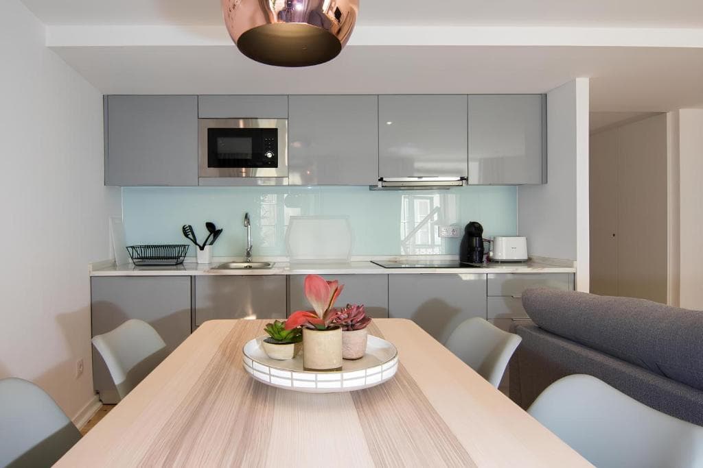 Apartamento T2 · Santa Maria Maior, Lisboa — imagem 3