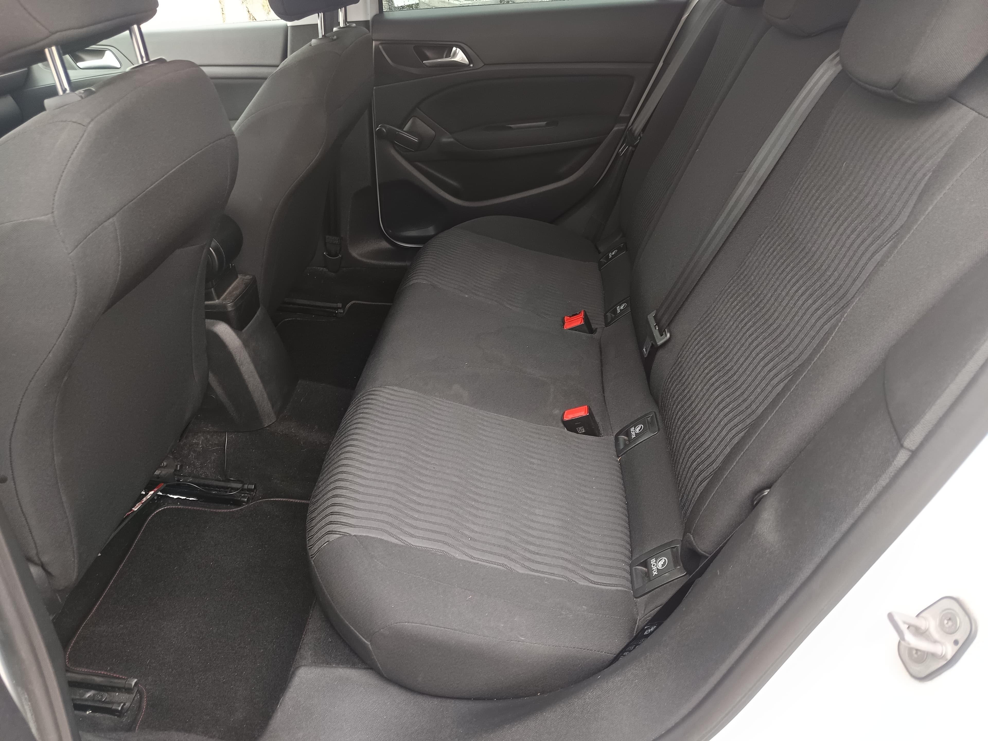 Peugeot 308 · Ano 2014 — imagen 36