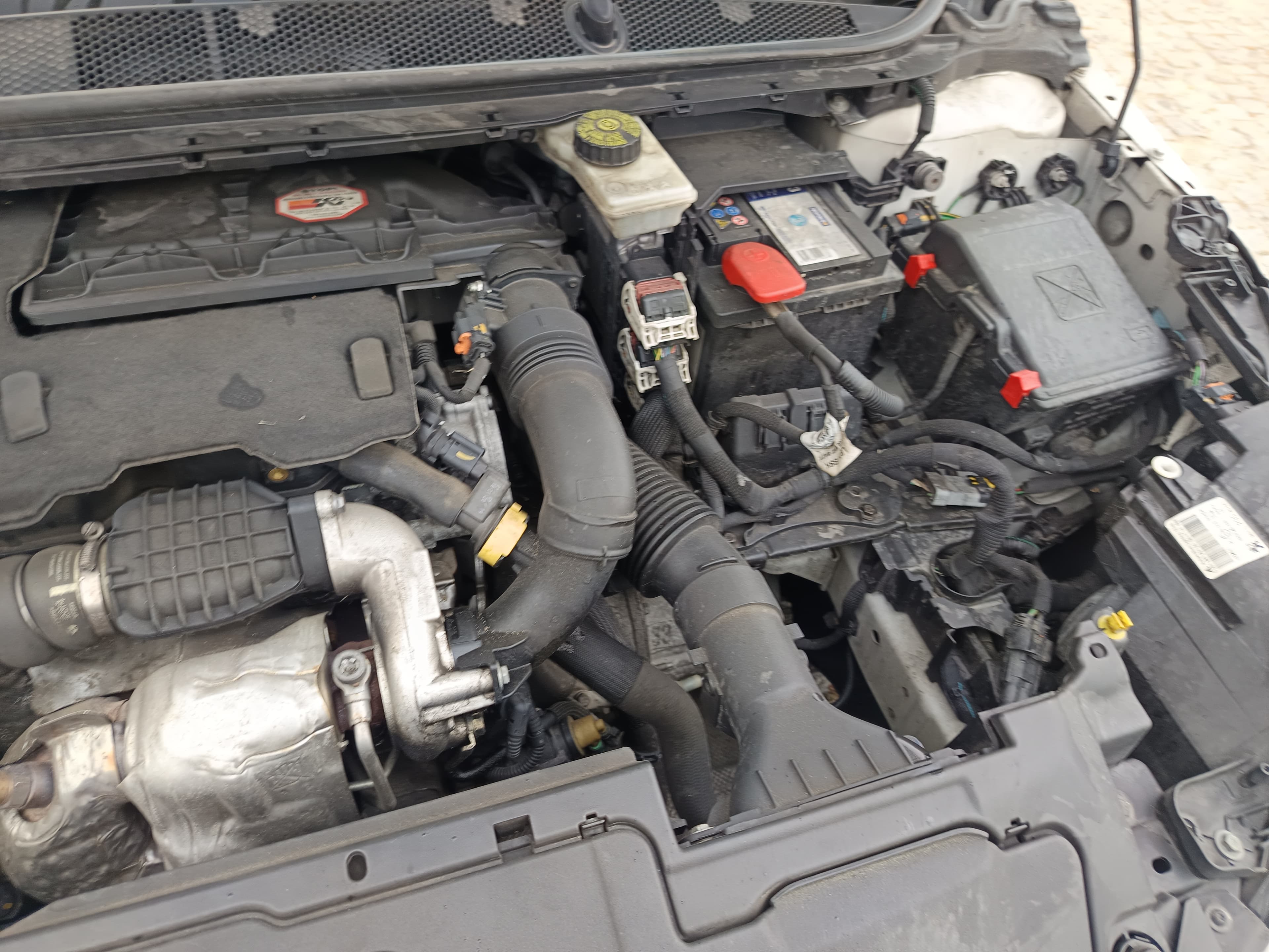 Peugeot 308 · Ano 2014 — imagen 15