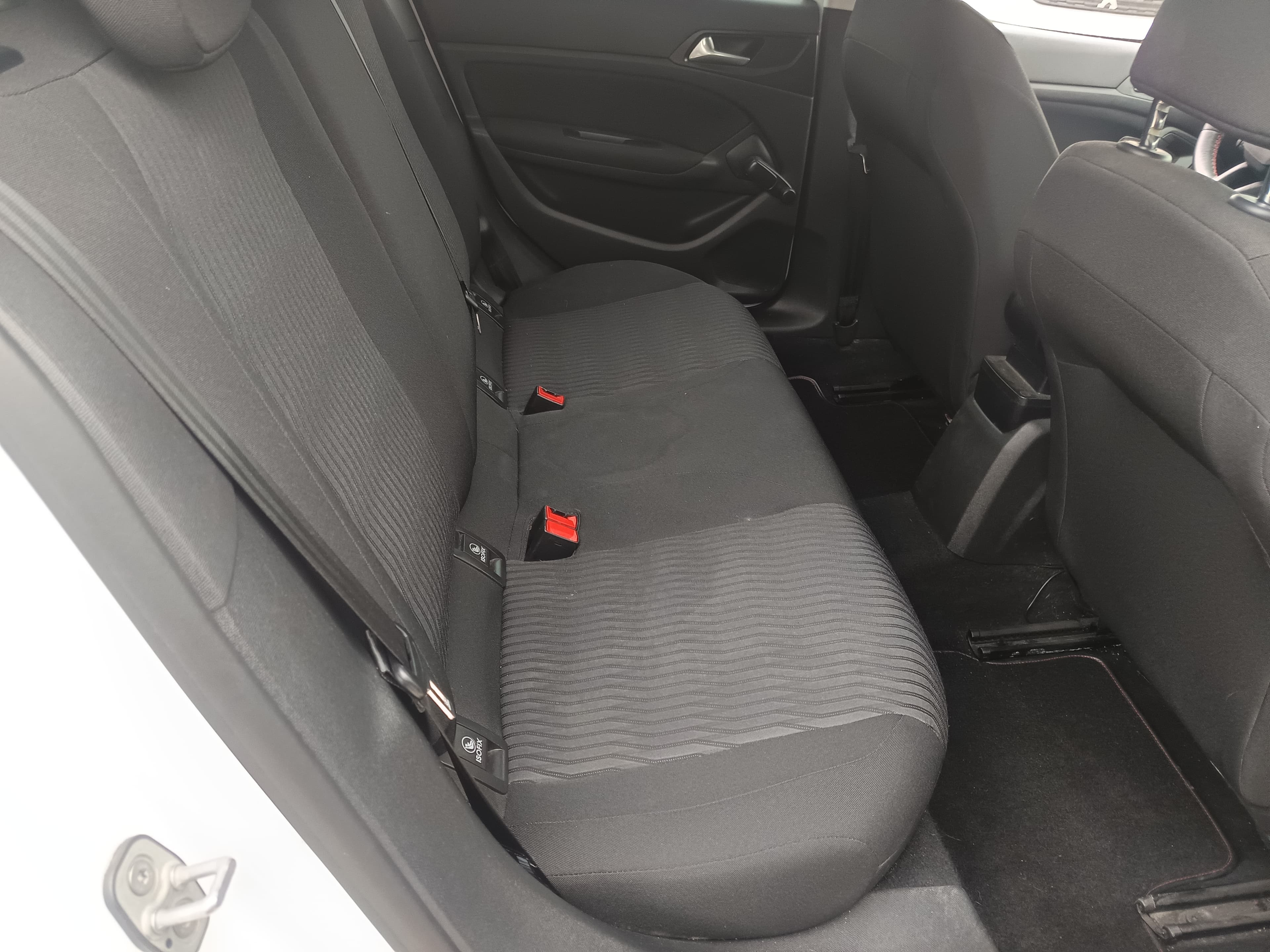 Peugeot 308 · Ano 2014 — imagen 29