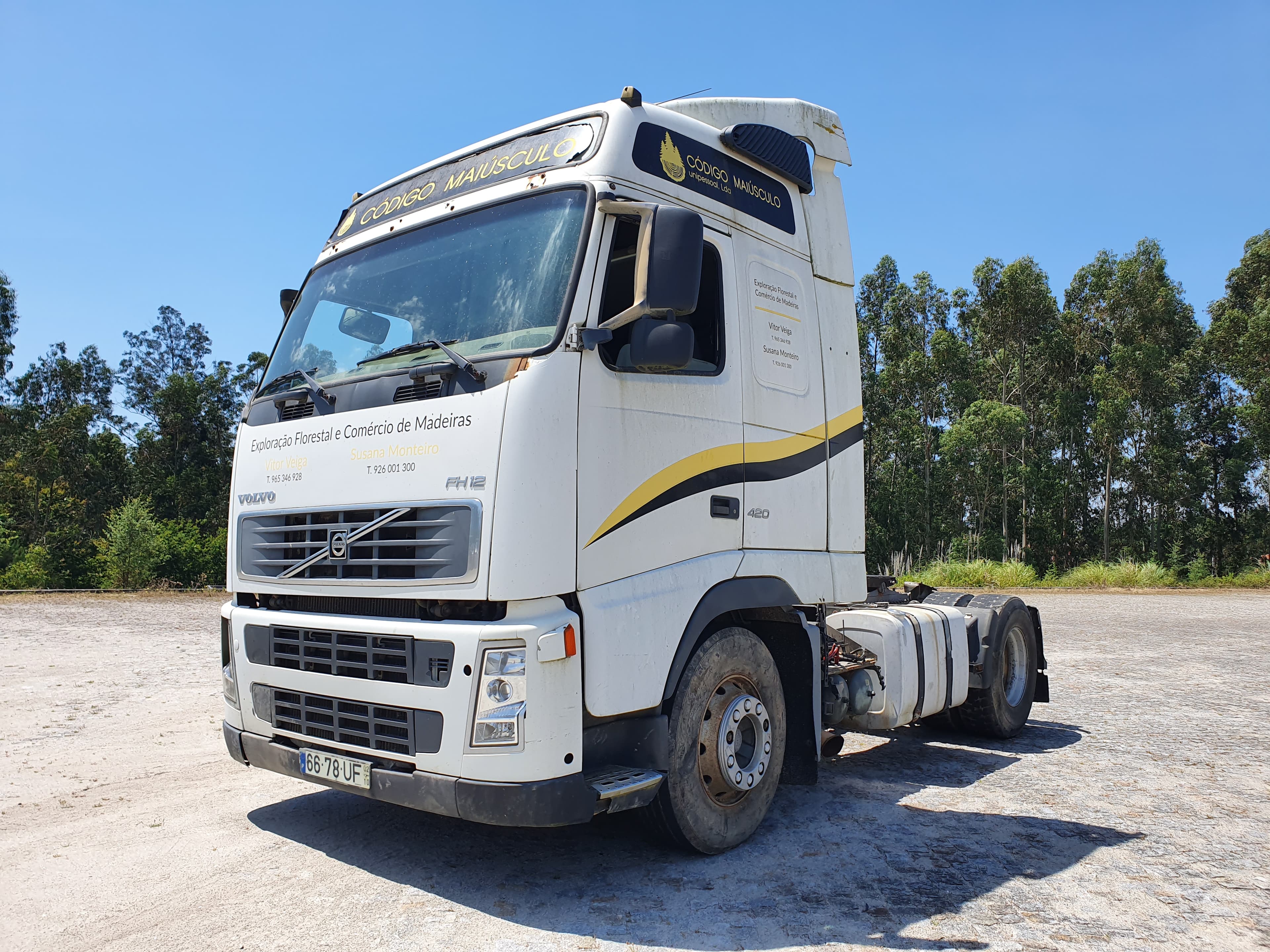 Volvo FH 12 420 · Ano 2002 — image 1