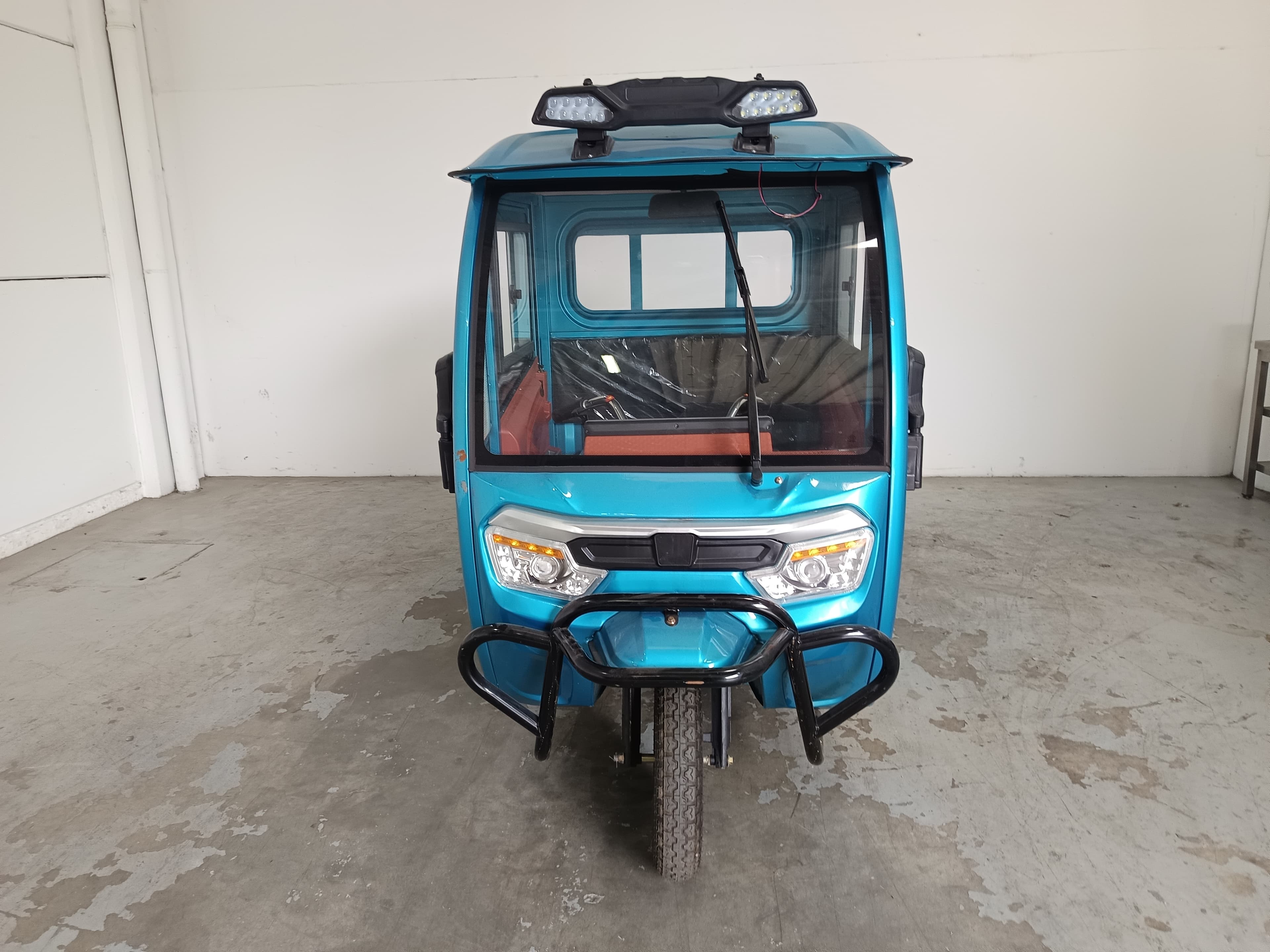 Triciclo Meco MC16 · Ano 2024 — imagen 2