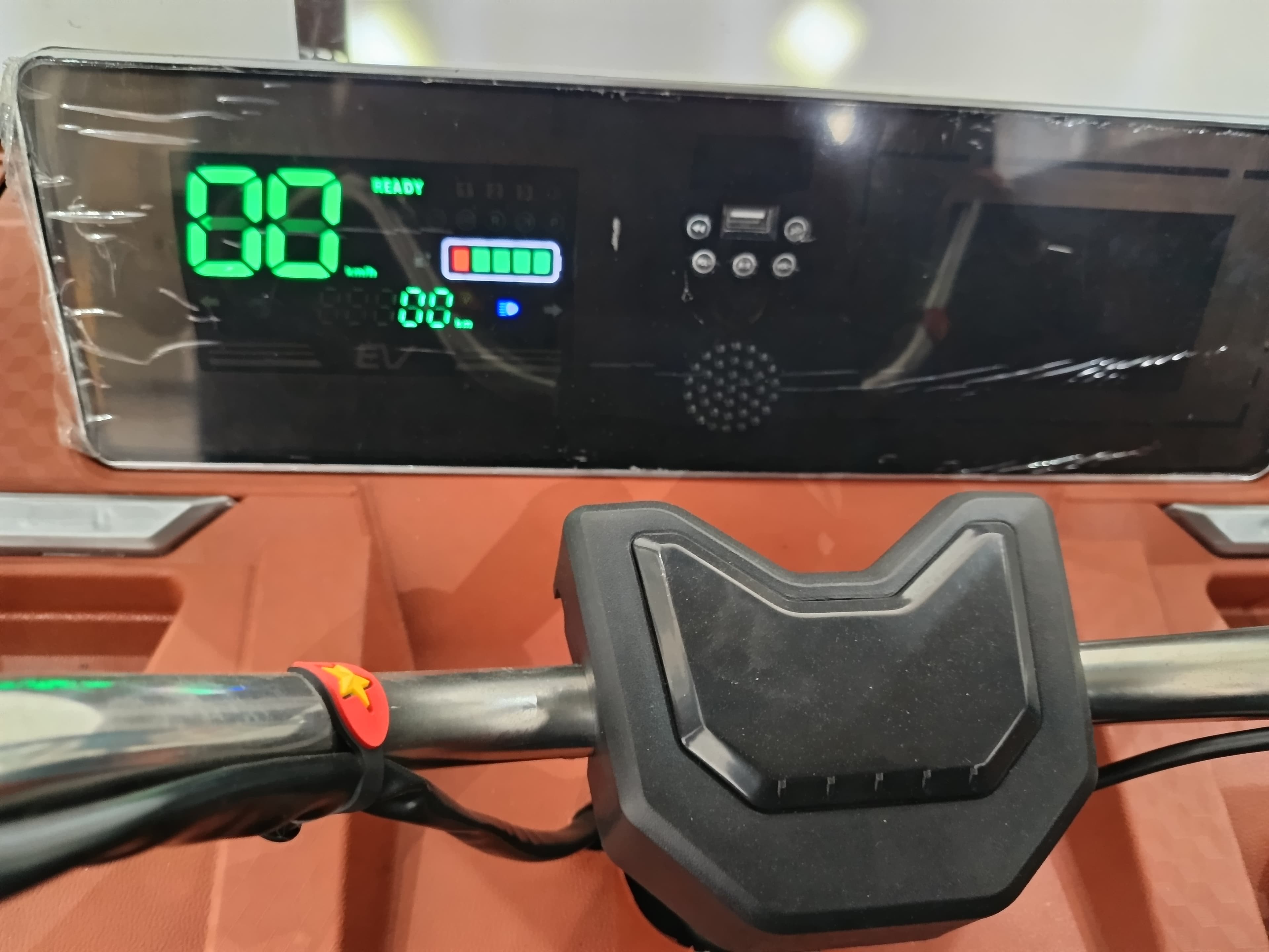 Triciclo Meco MC16 · Ano 2024 — imagen 21