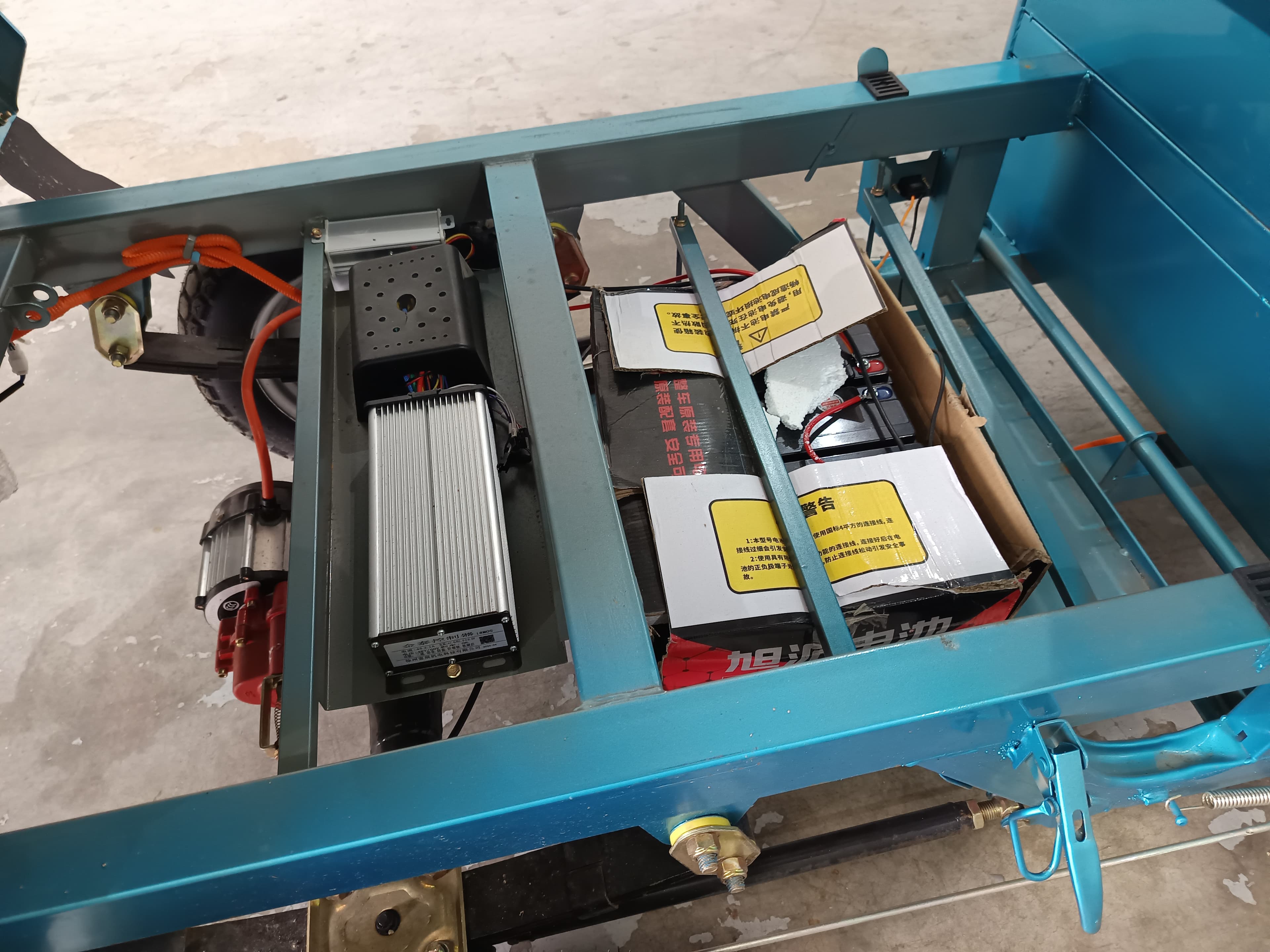 Triciclo Meco MC16 · Ano 2024 — imagen 18