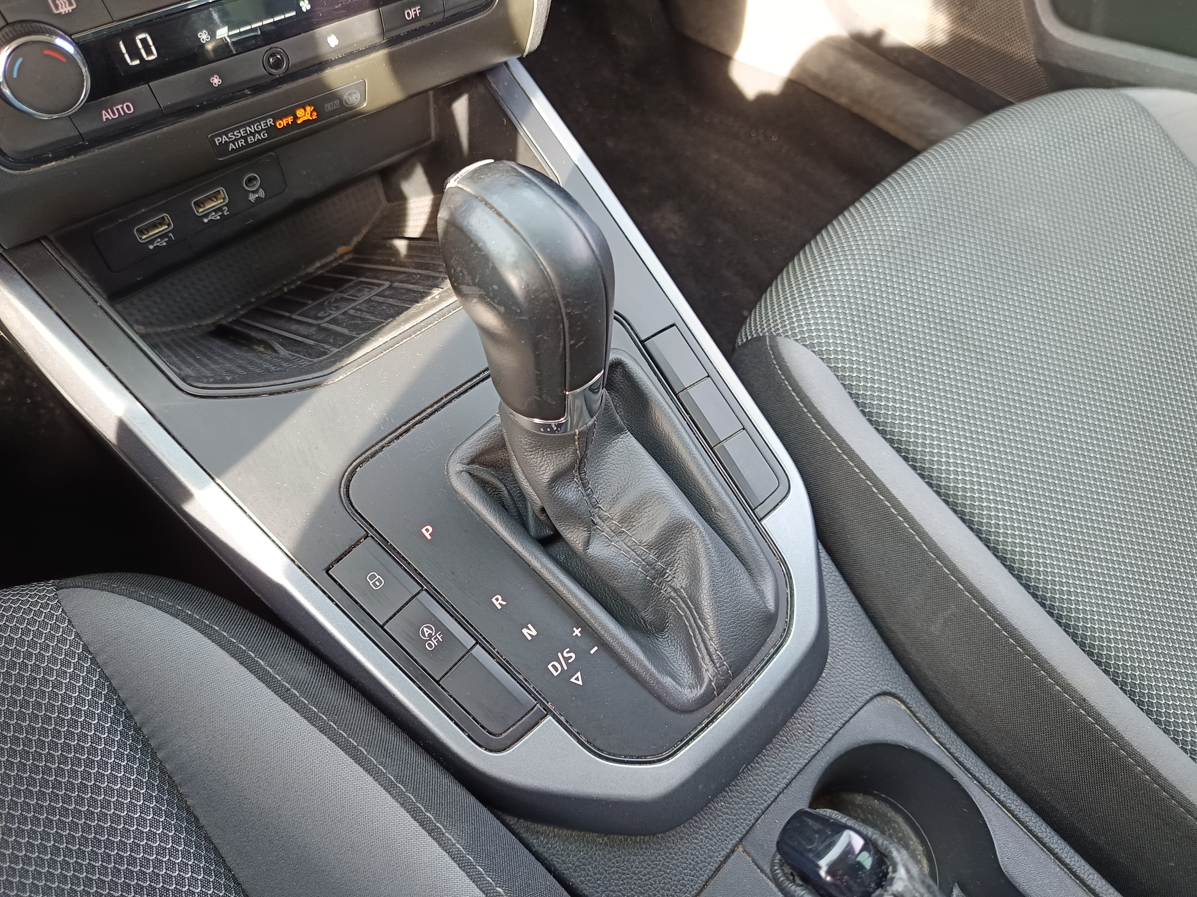 Seat Arona · Ano 2020 — imagem 37