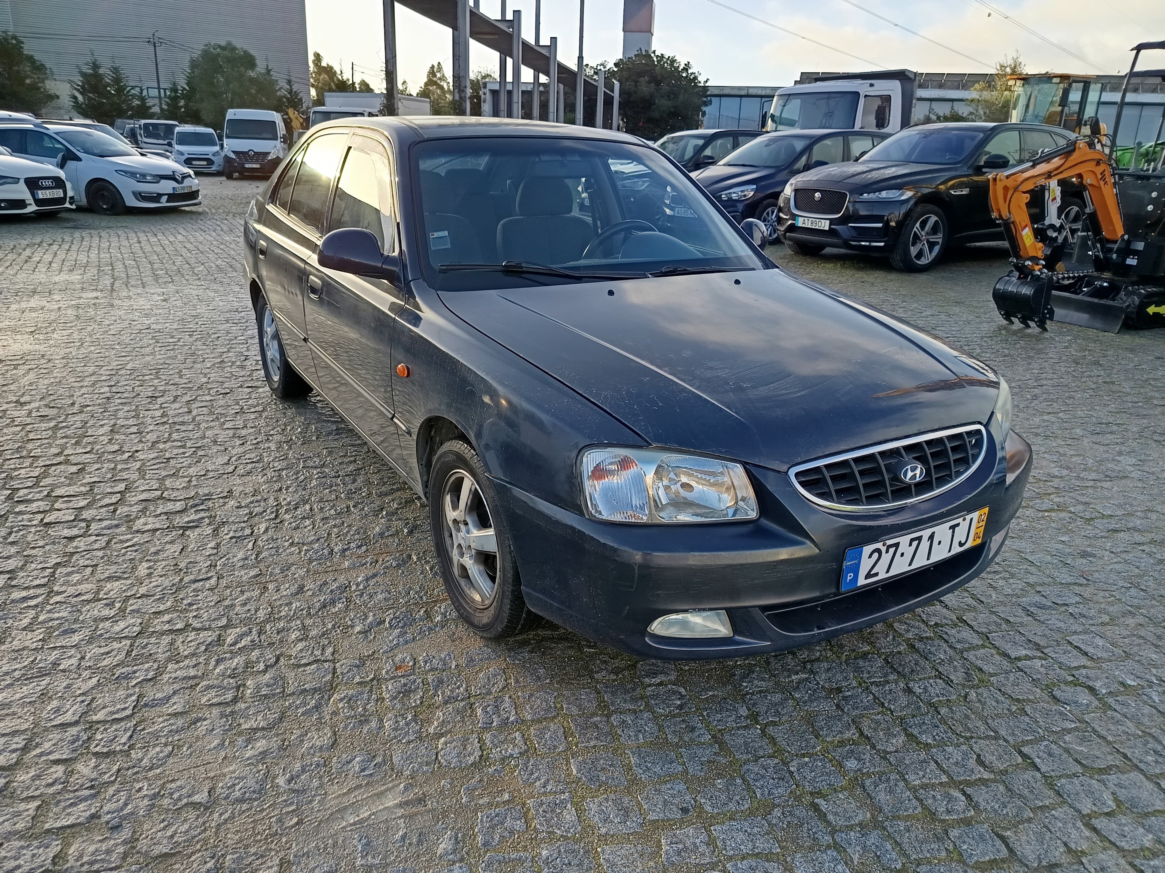 Hyundai Accent · Ano 2002 — imagen 3