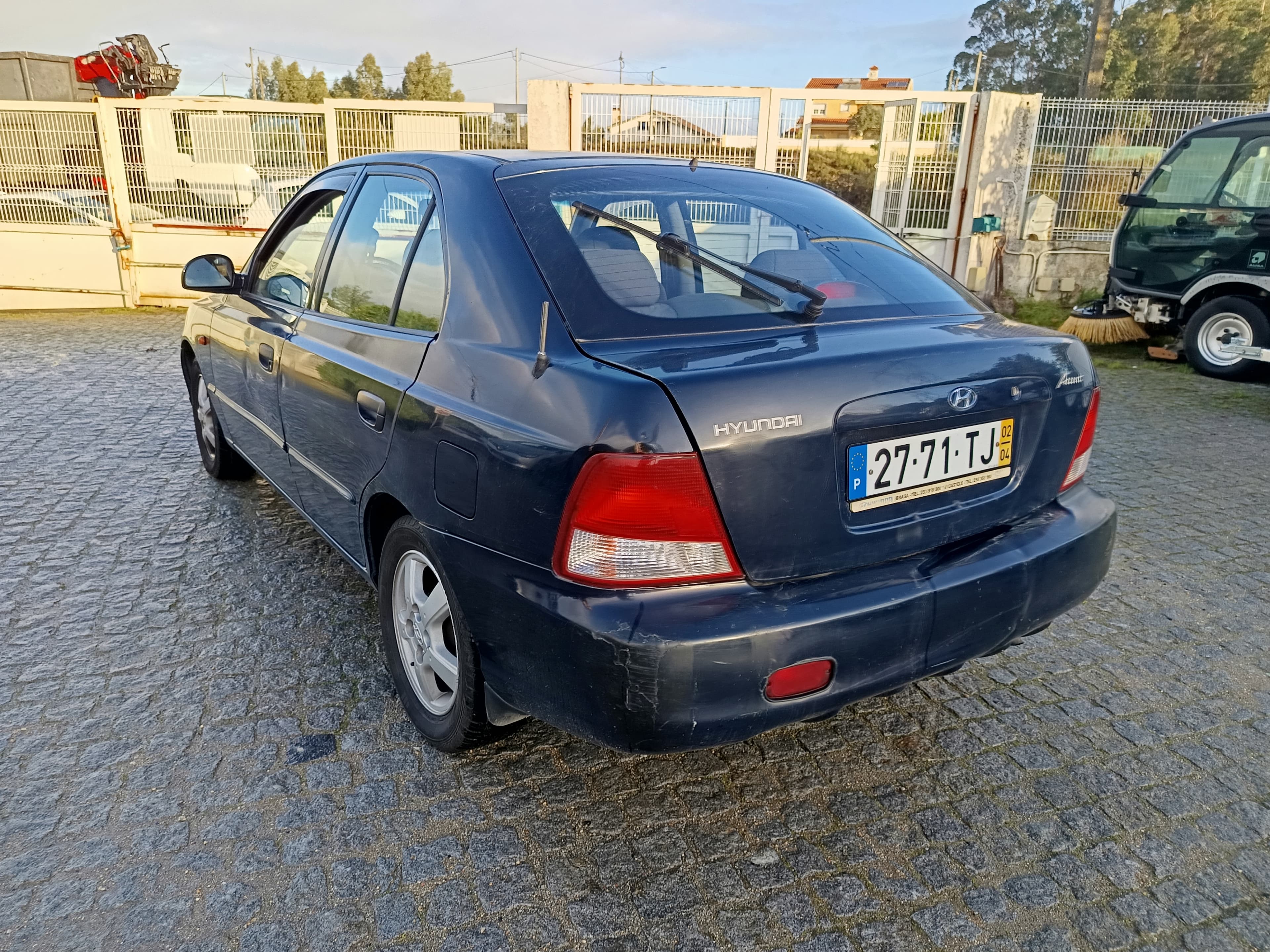 Hyundai Accent · Ano 2002 — imagen 6