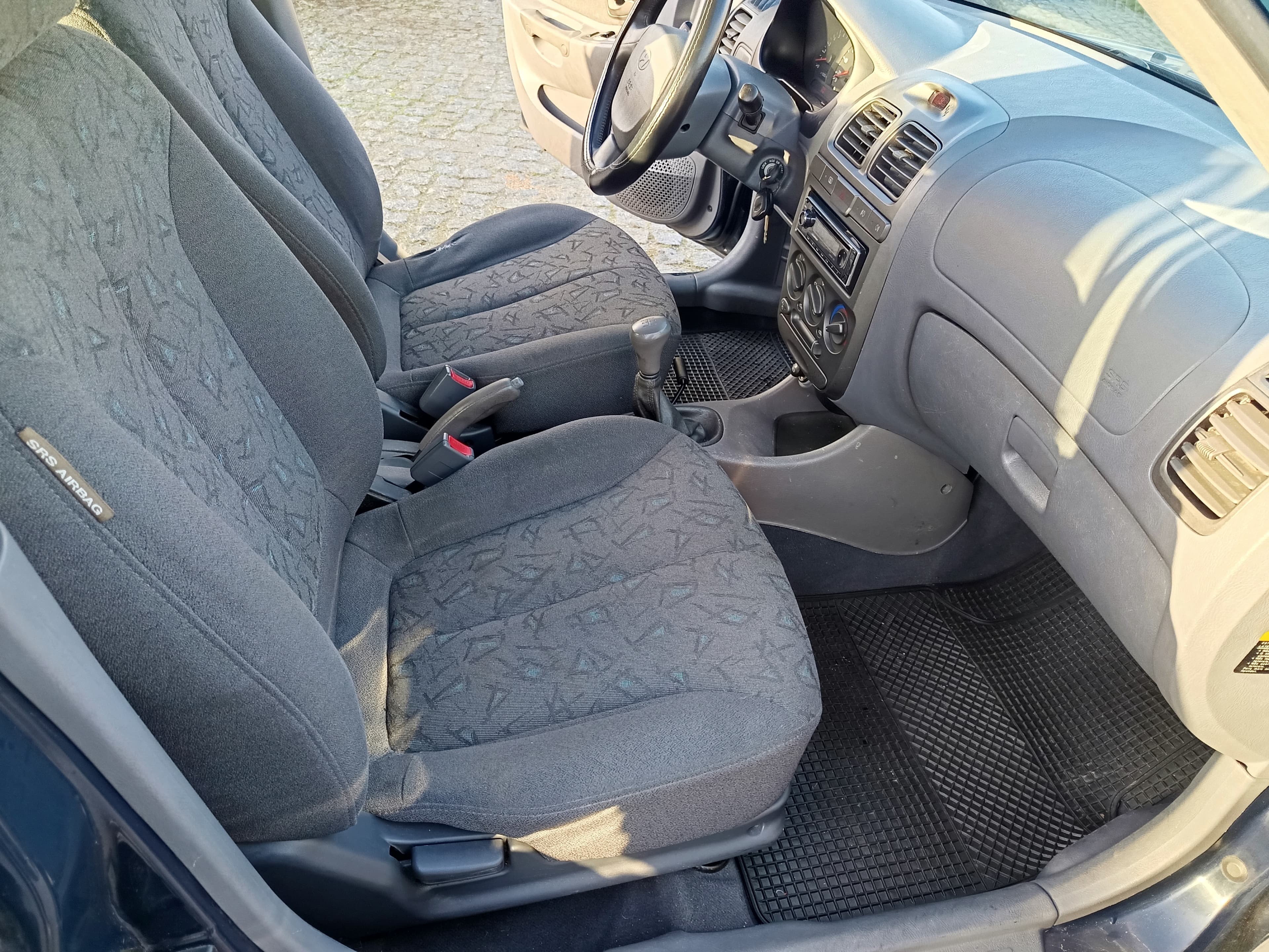 Hyundai Accent · Ano 2002 — imagen 30