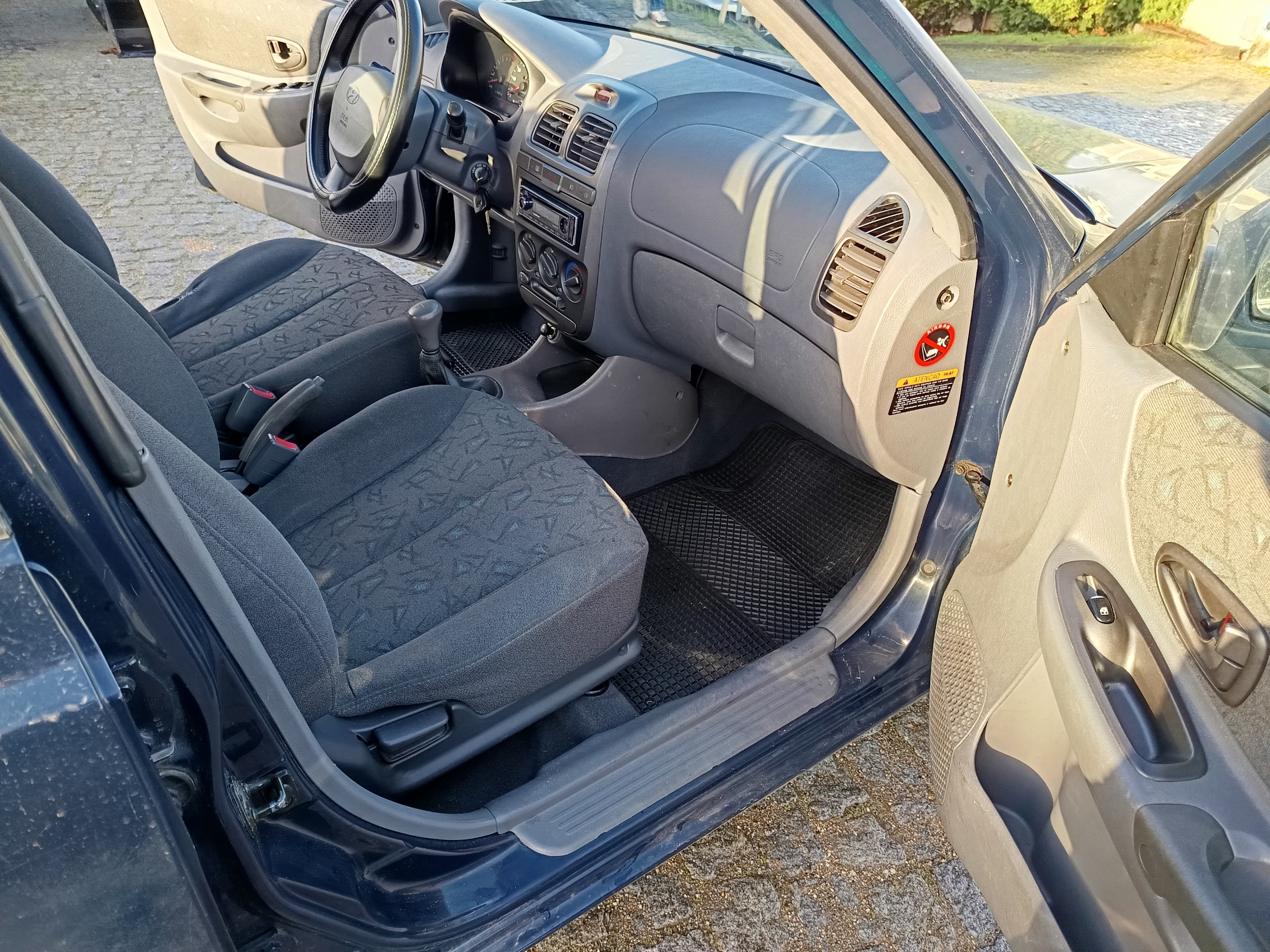 Hyundai Accent · Ano 2002 — imagen 28