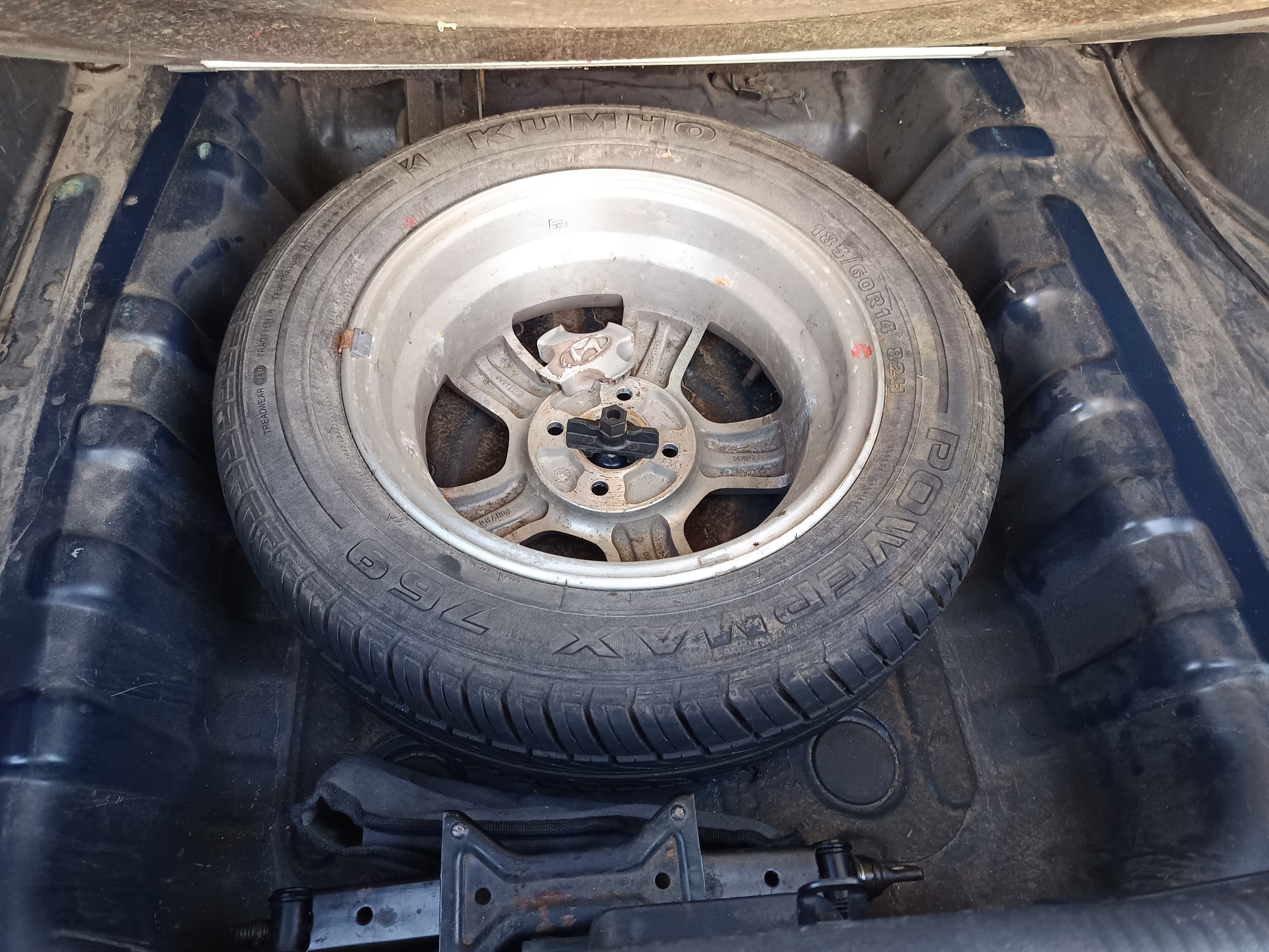 Hyundai Accent · Ano 2002 — imagen 24