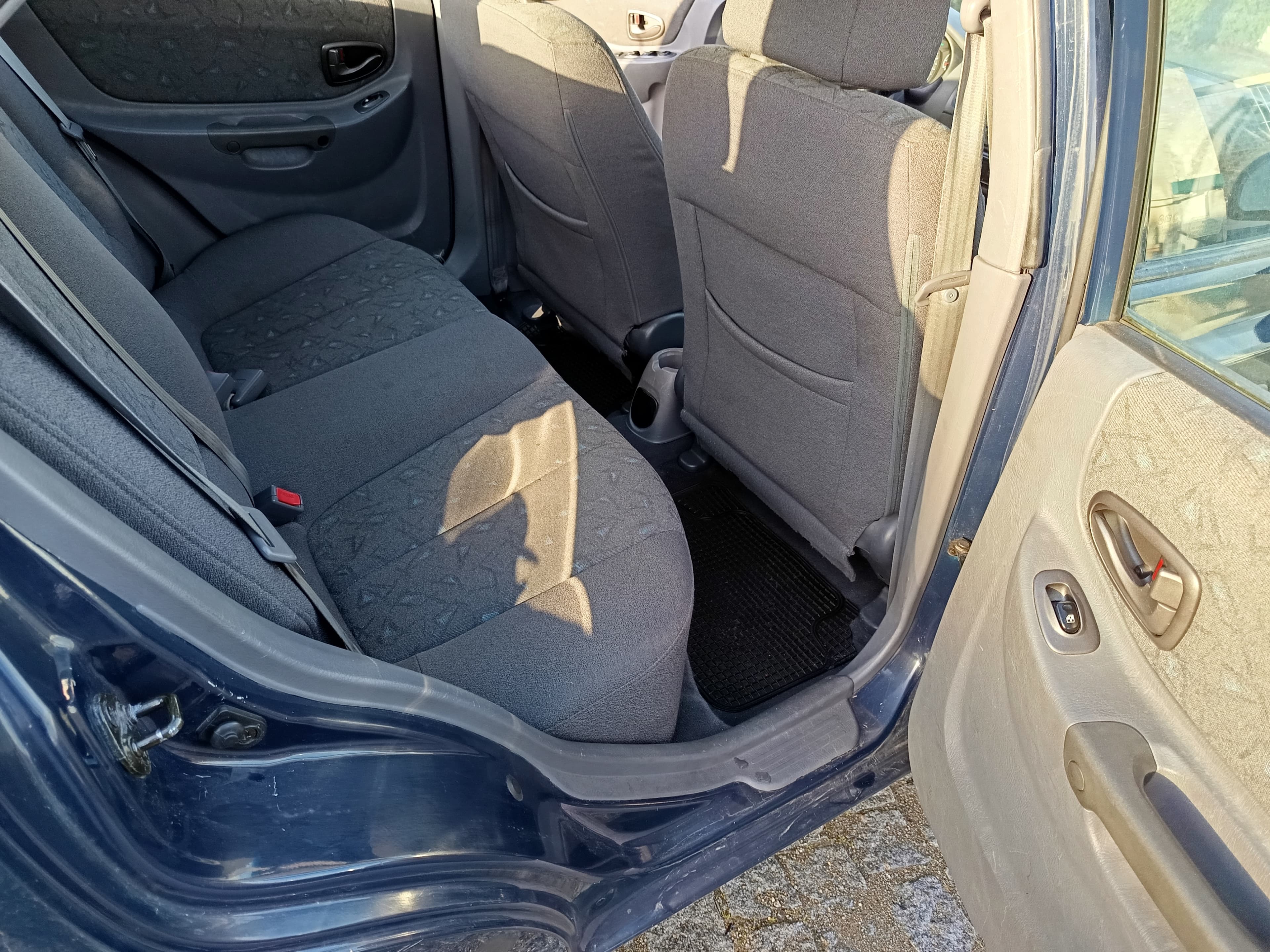 Hyundai Accent · Ano 2002 — imagen 25