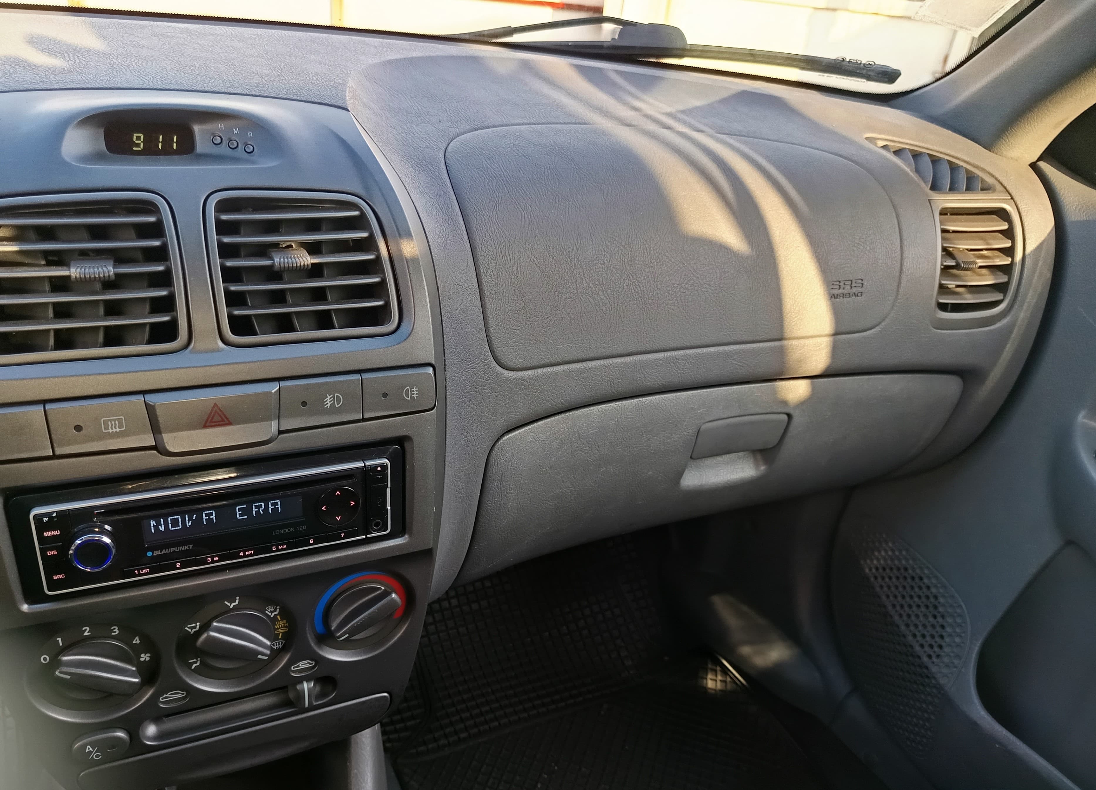 Hyundai Accent · Ano 2002 — imagen 39