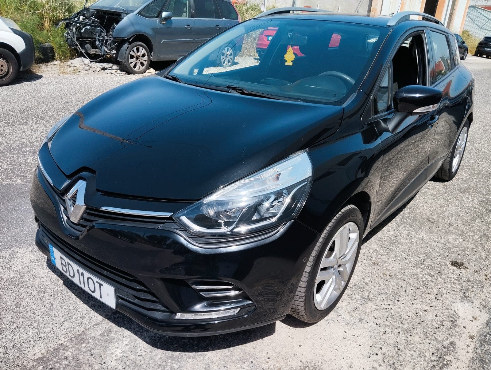 Renault Clio · Ano 2017 — imagem 1