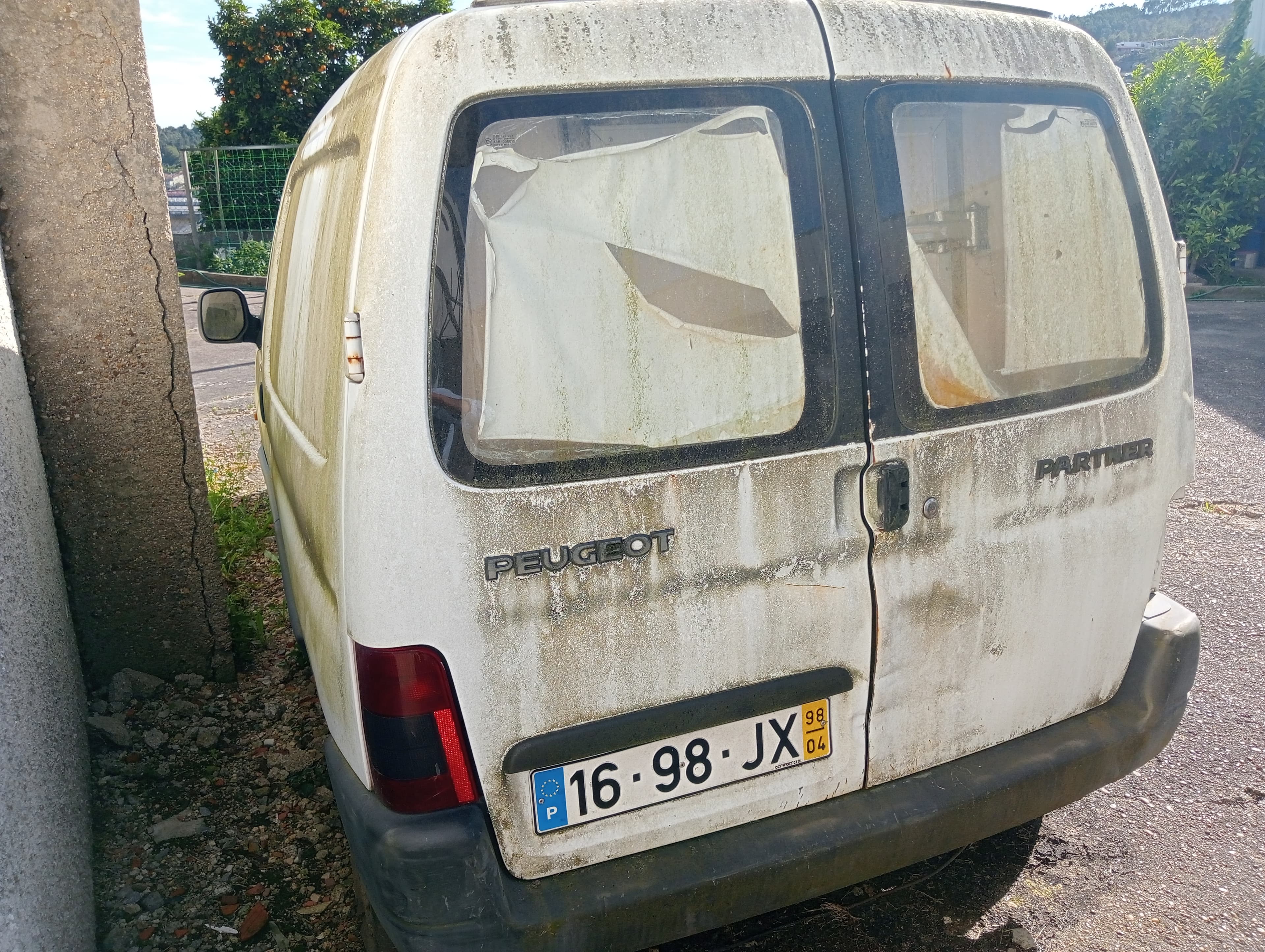 Peugeot Partner 1.8 D · Ano 1998 — imagen 7