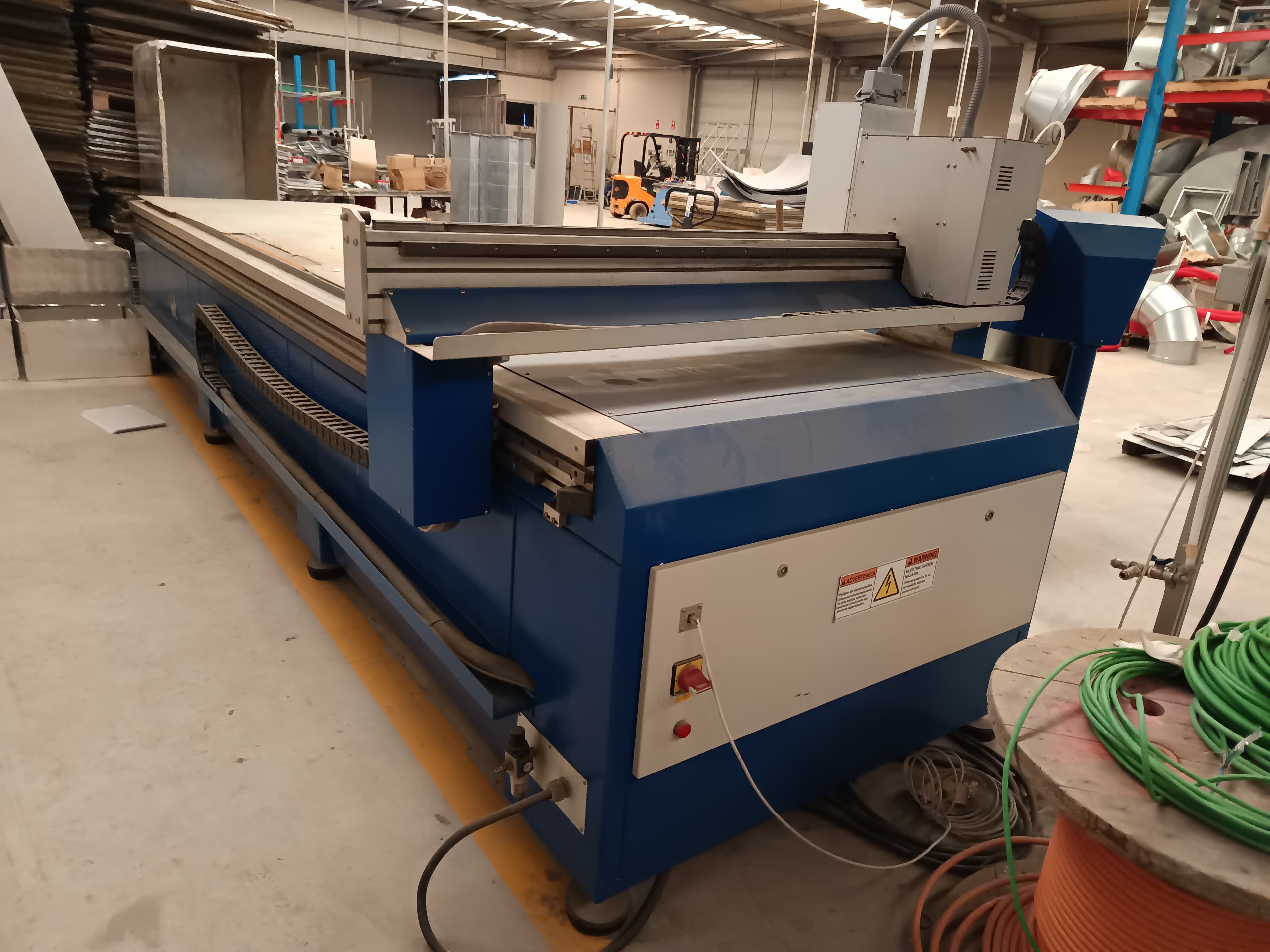 Máquina CNC — imagem 4