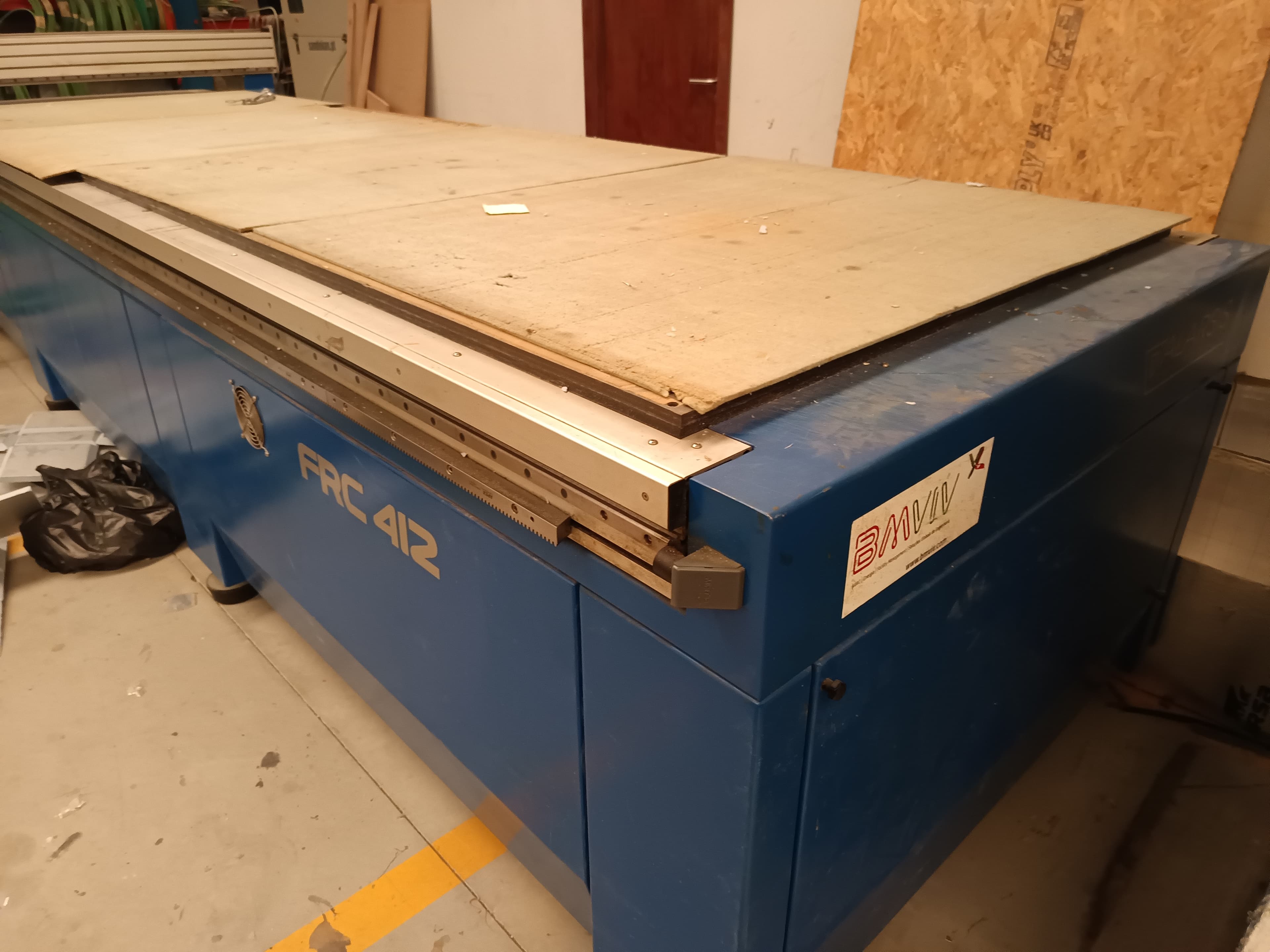 Máquina CNC — imagem 3