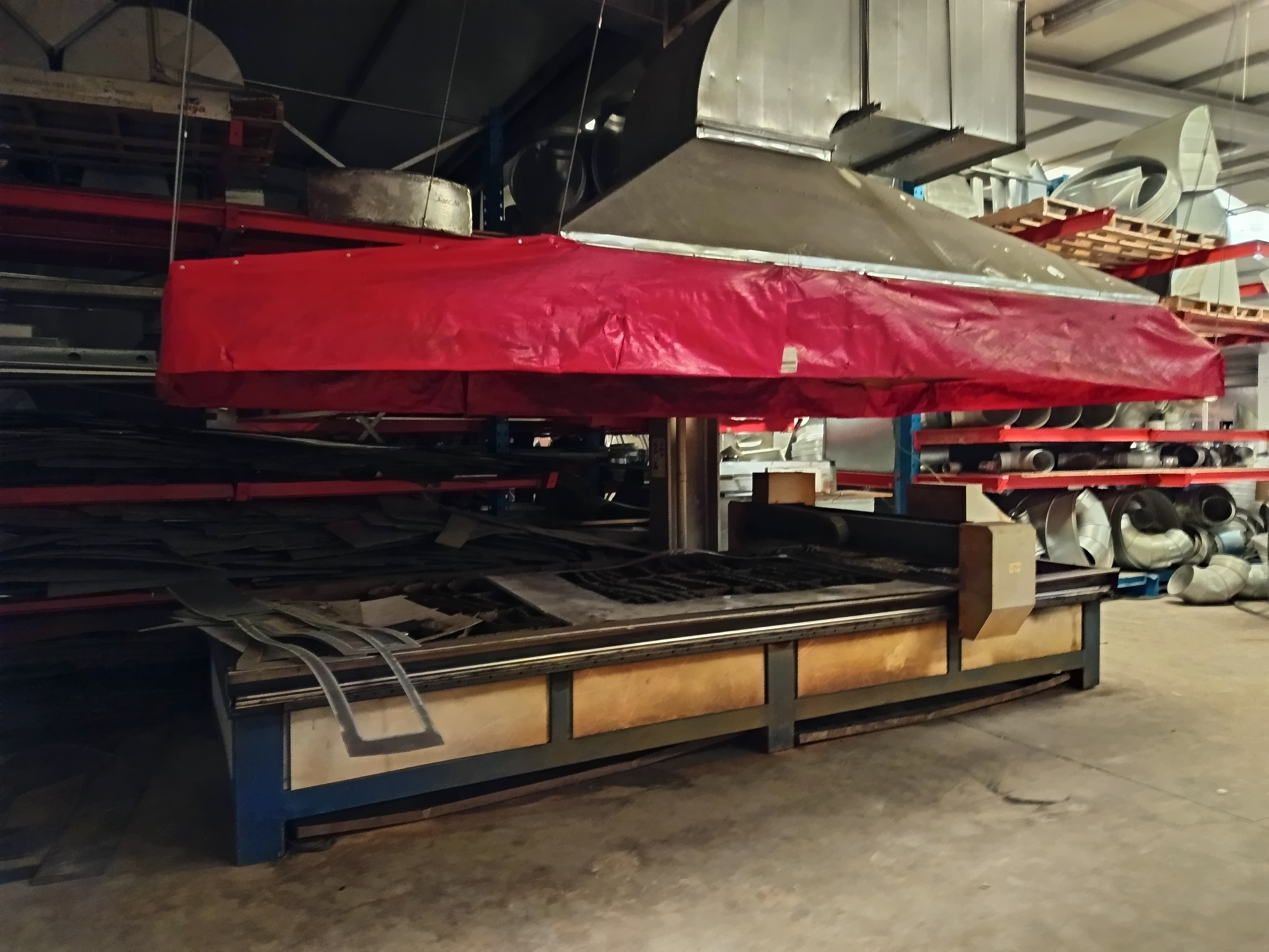 Máquina CNC — image 1