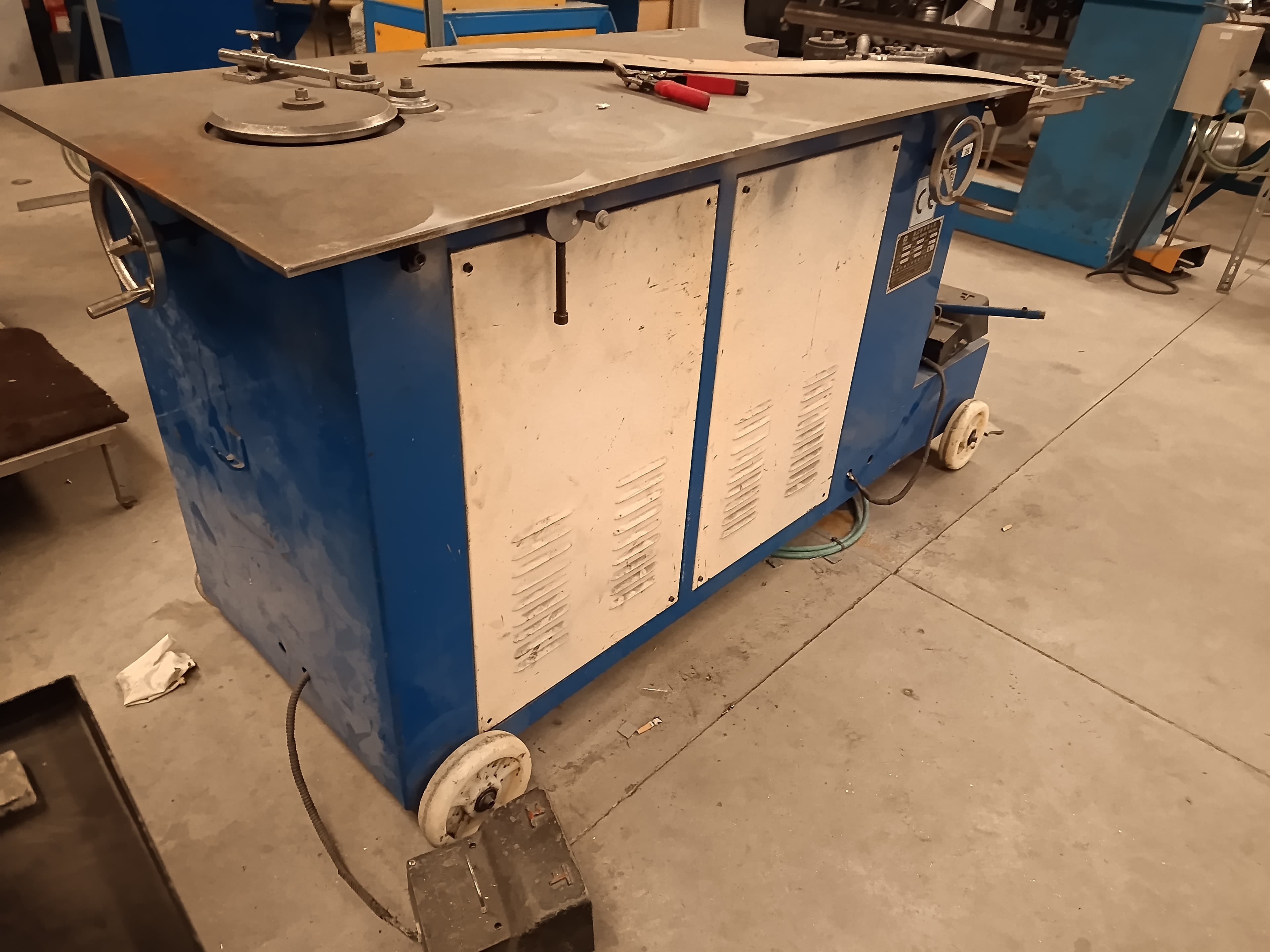 Máquina para Fabrico de Curvas — imagen 5
