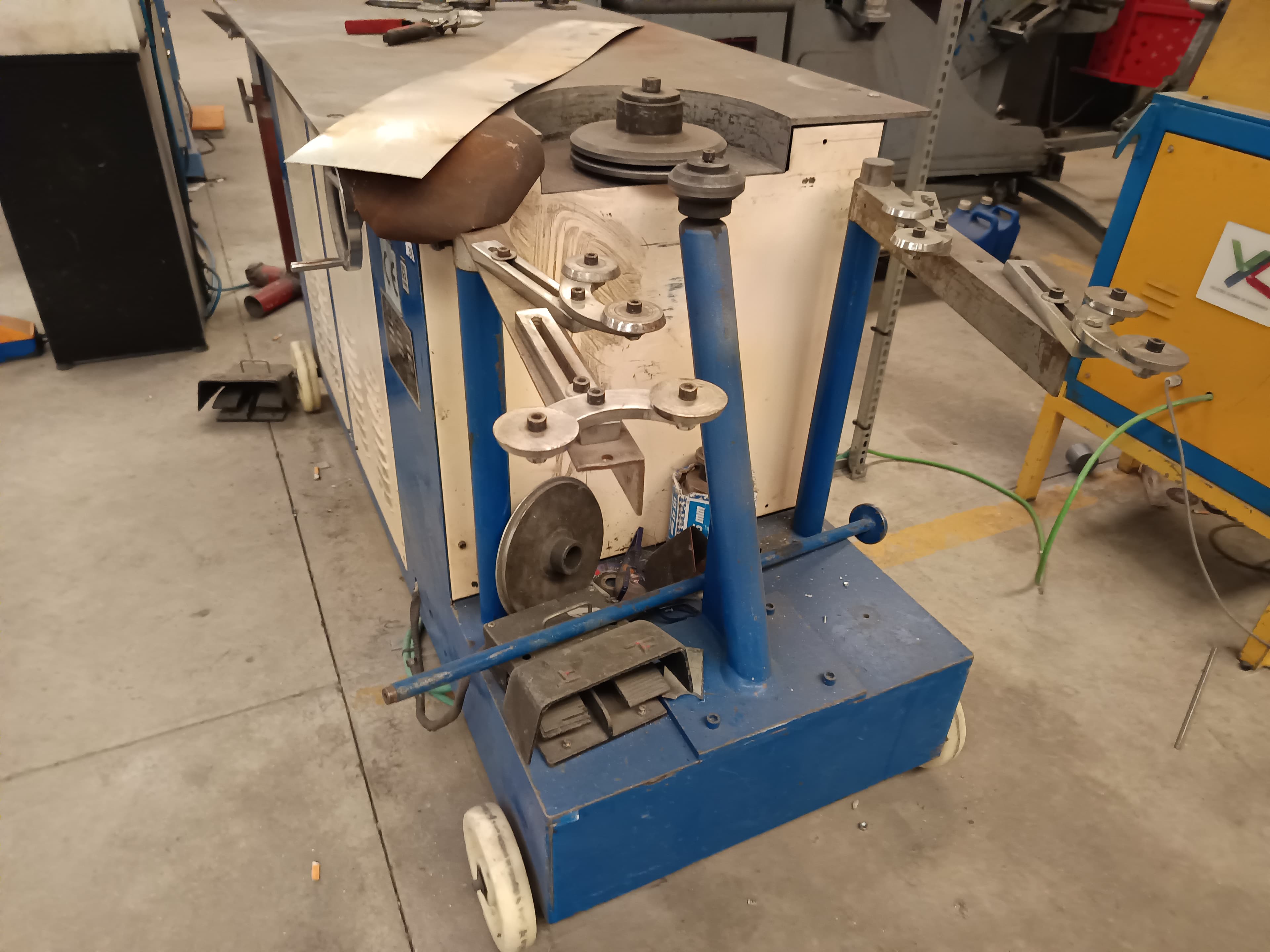Máquina para Fabrico de Curvas — imagen 2