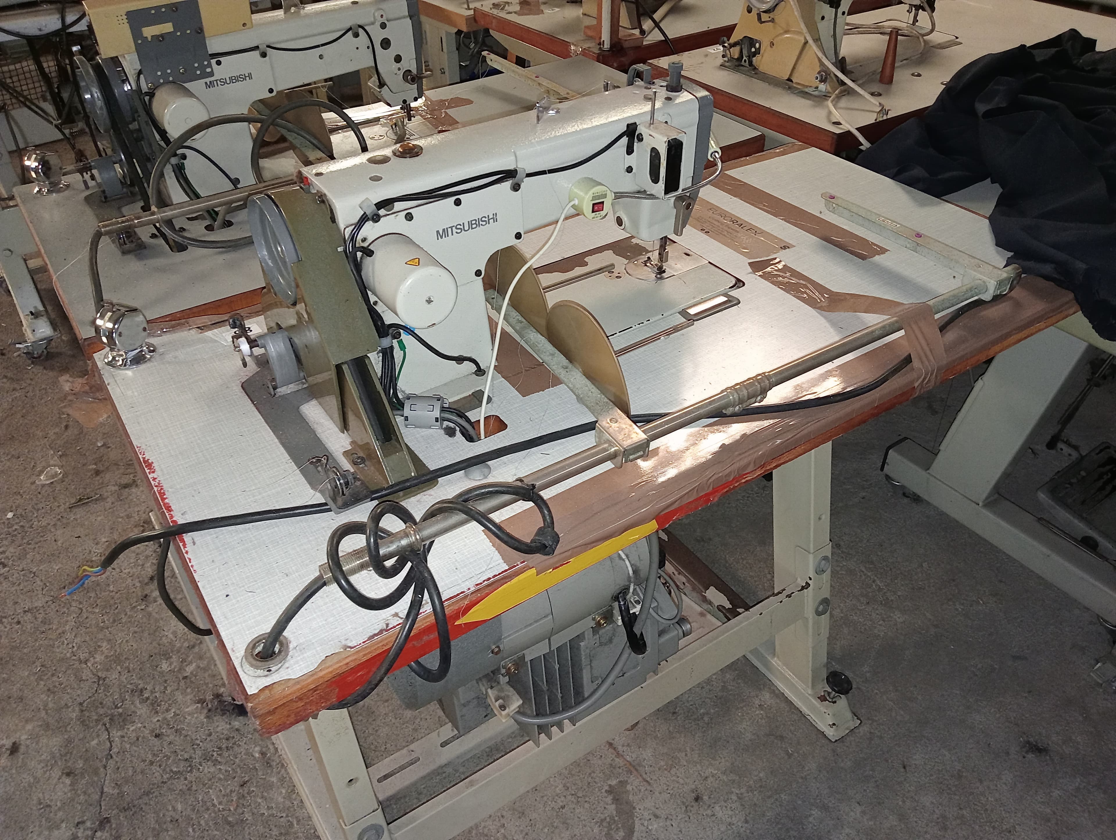 Equipamentos para a Indústria Têxtil — image 169