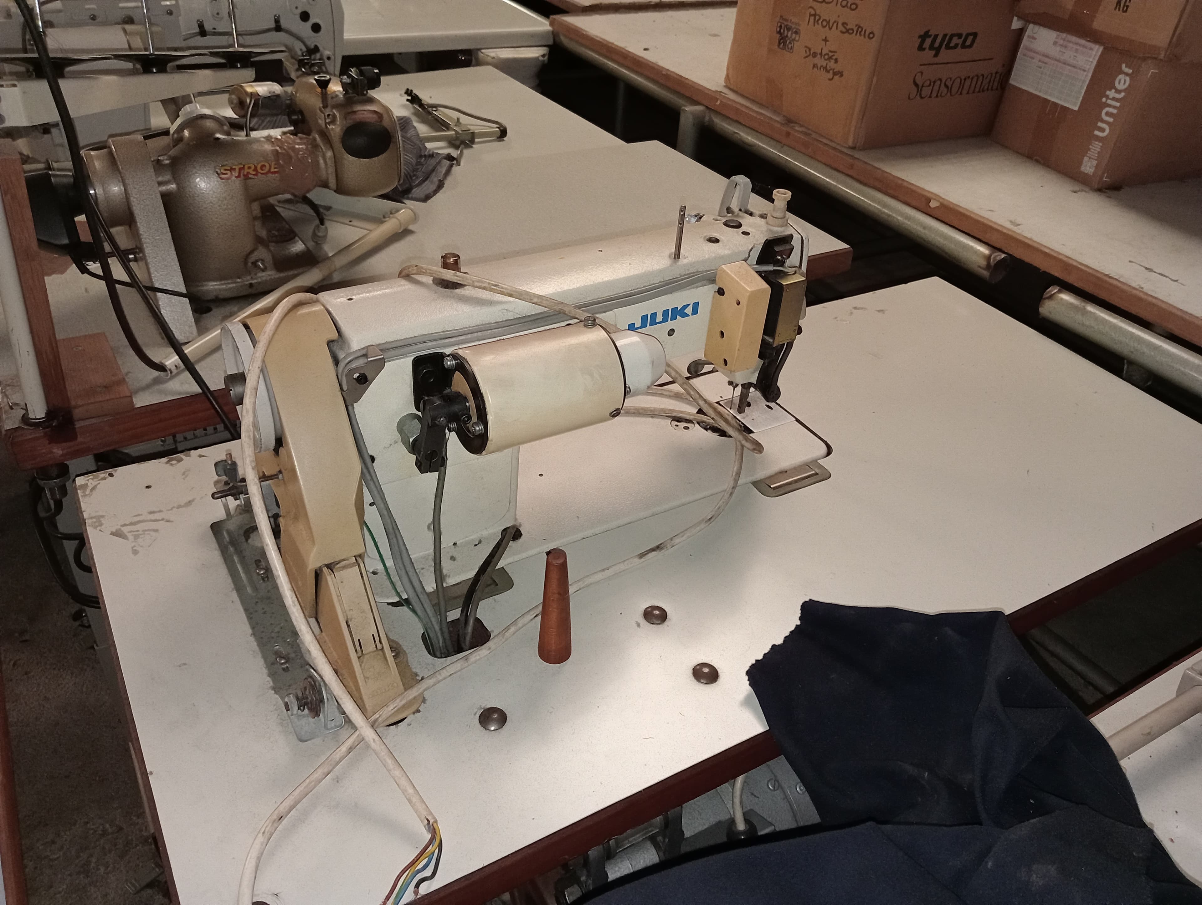 Equipamentos para a Indústria Têxtil — image 177