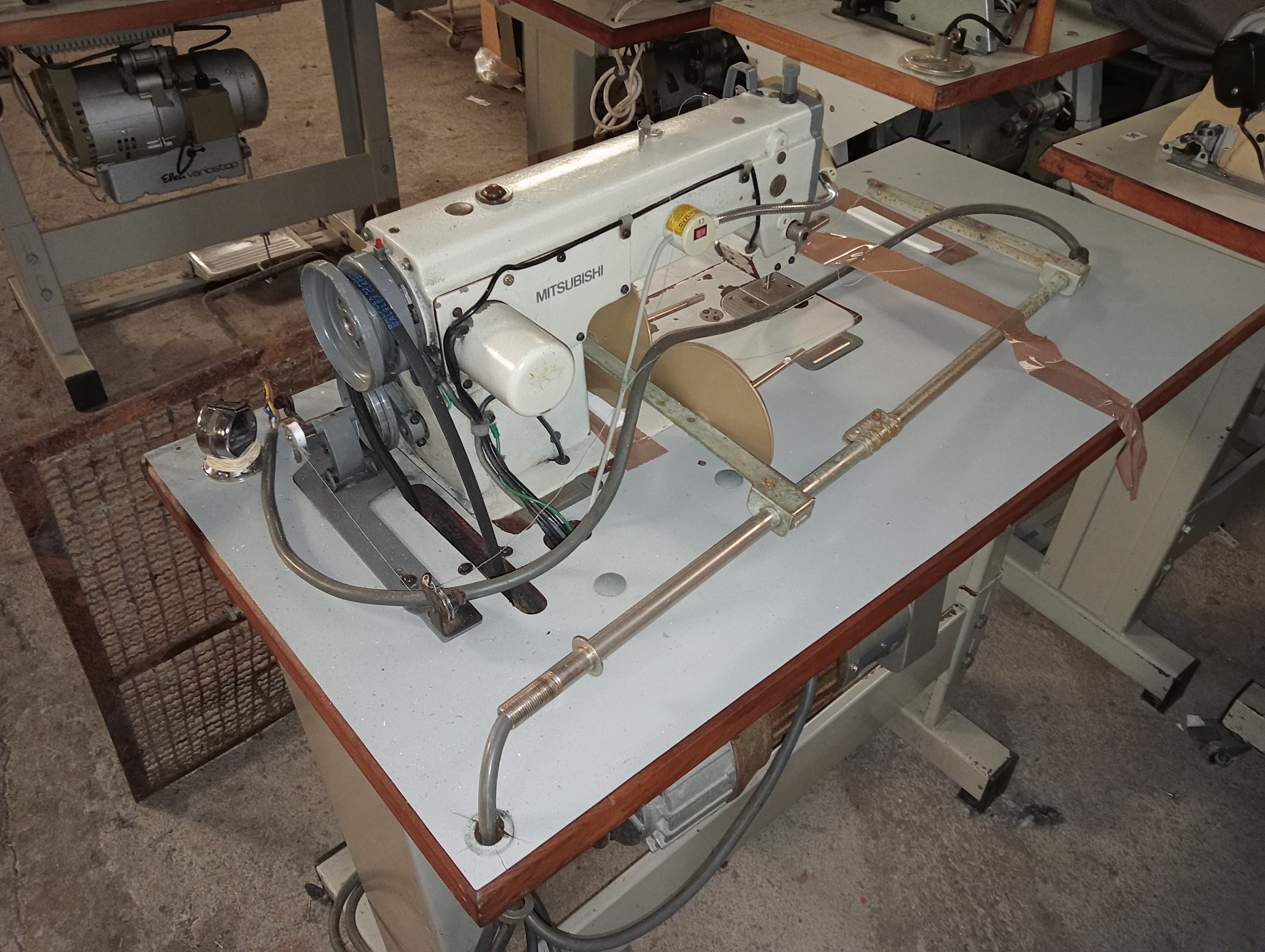 Equipamentos para a Indústria Têxtil — image 162