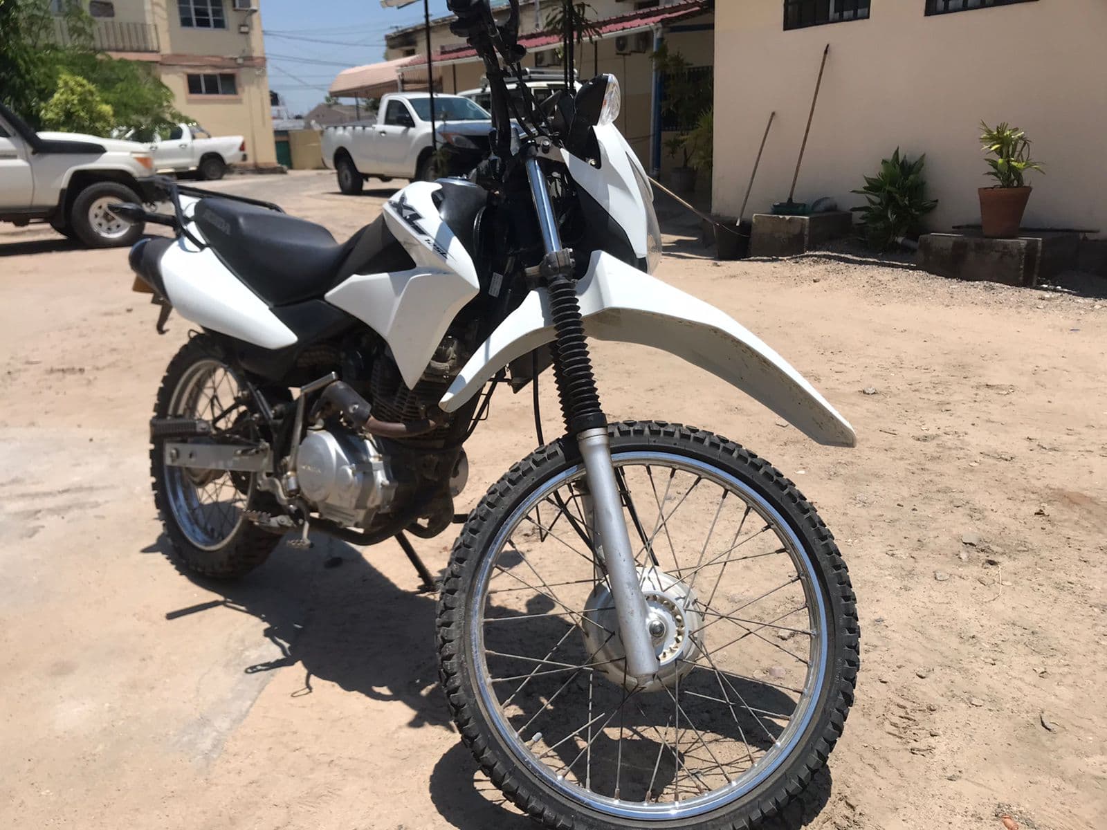 Motorizada - Honda/XL 125L — imagen 2