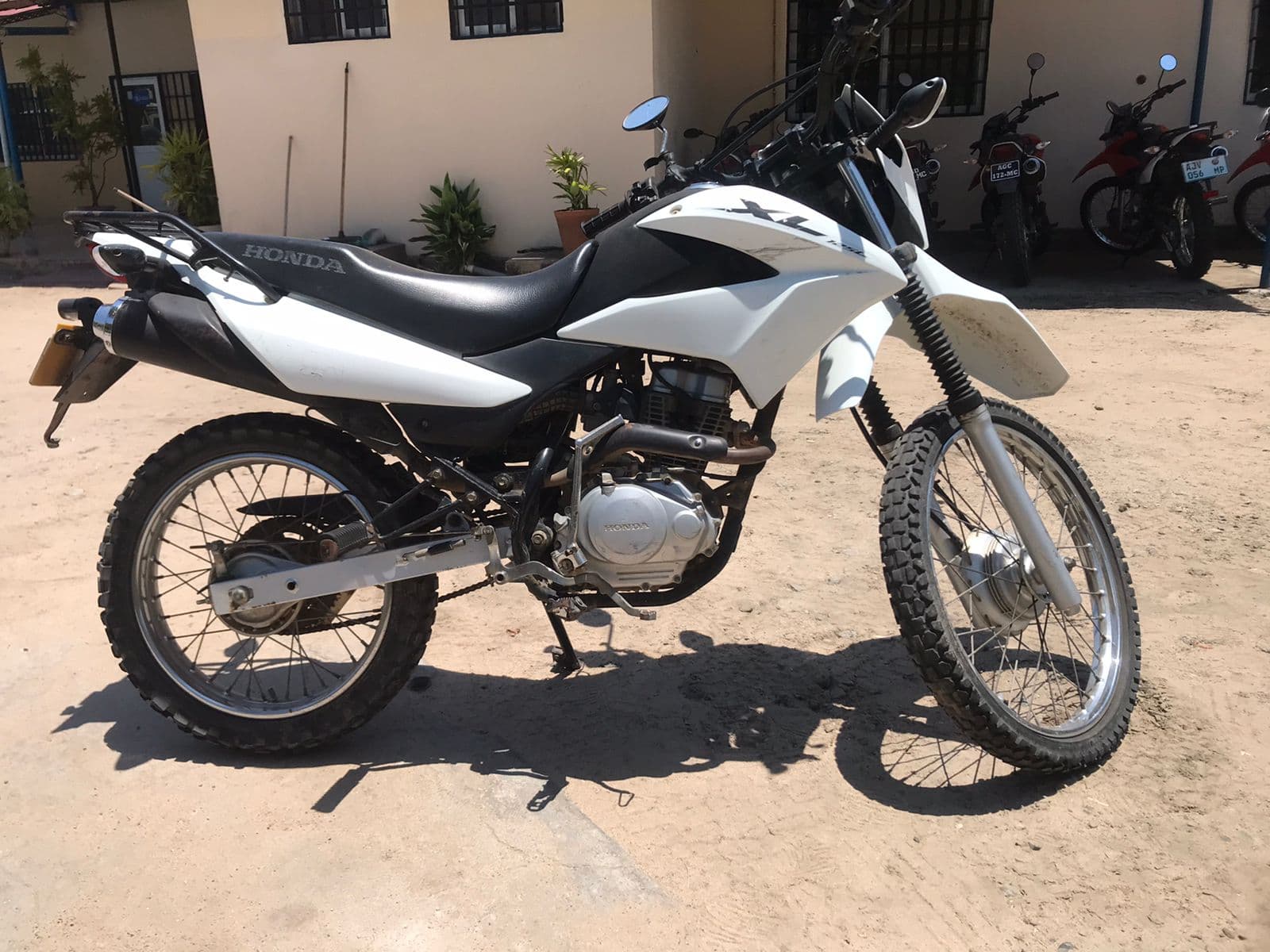 Motorizada - Honda/XL 125L — imagen 3