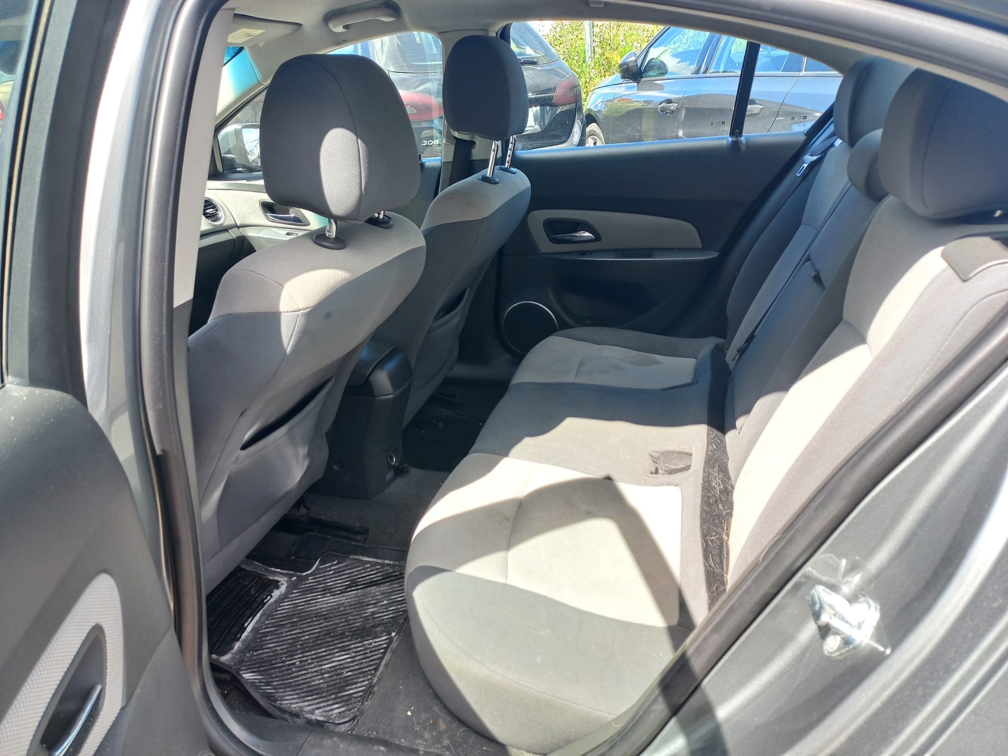 Chevrolet Cruze · Ano 2010 — image 18