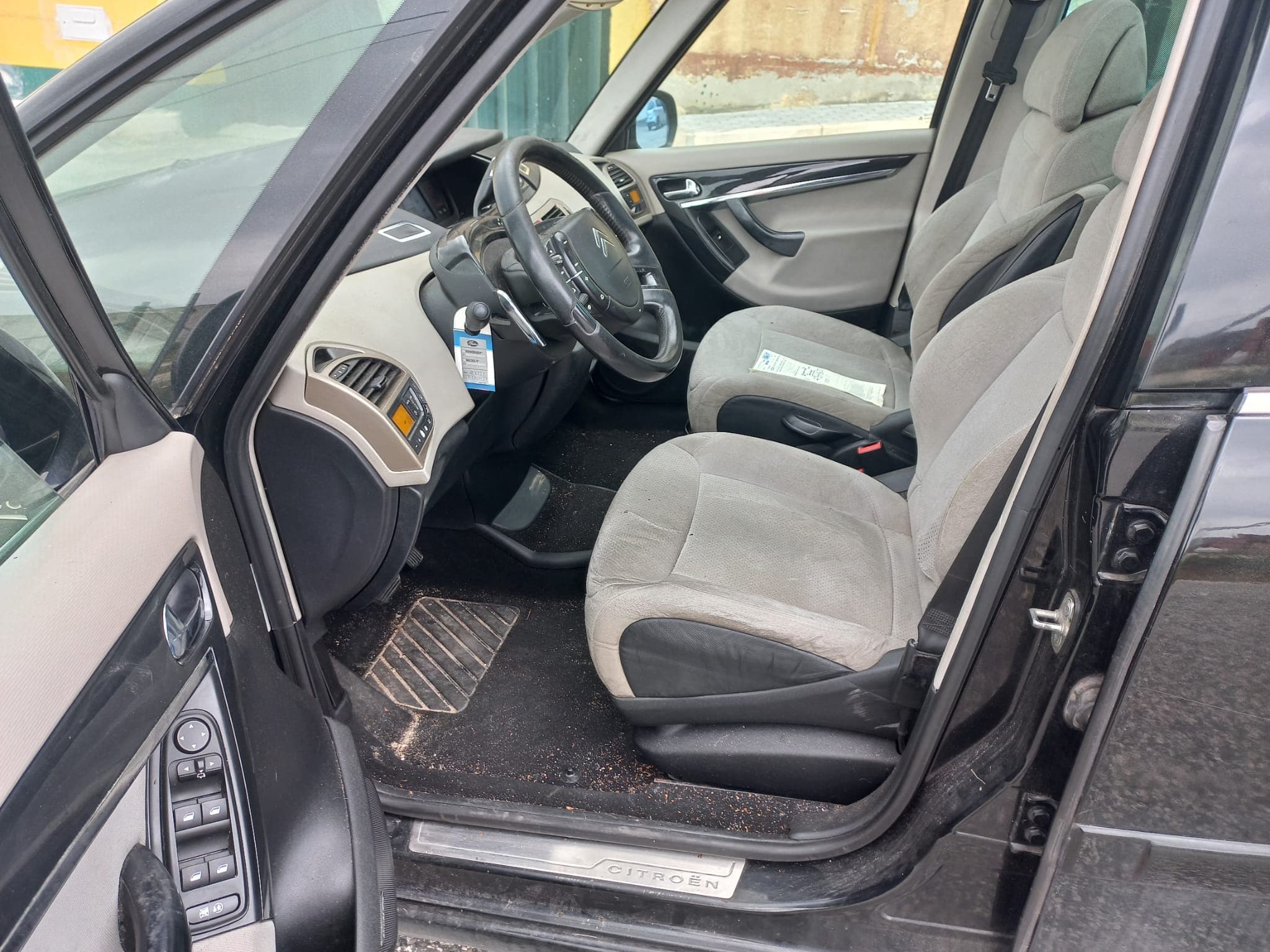 Citroën Grand C4 Picasso · Ano 2007 — imagem 19