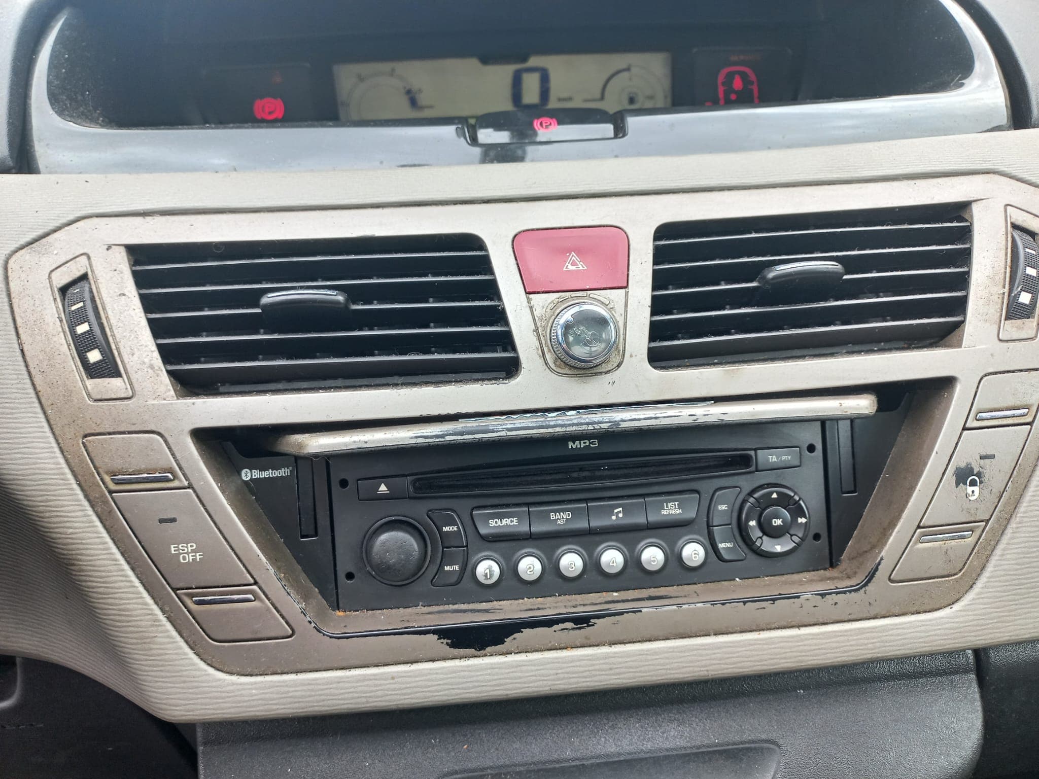 Citroën Grand C4 Picasso · Ano 2007 — imagem 23