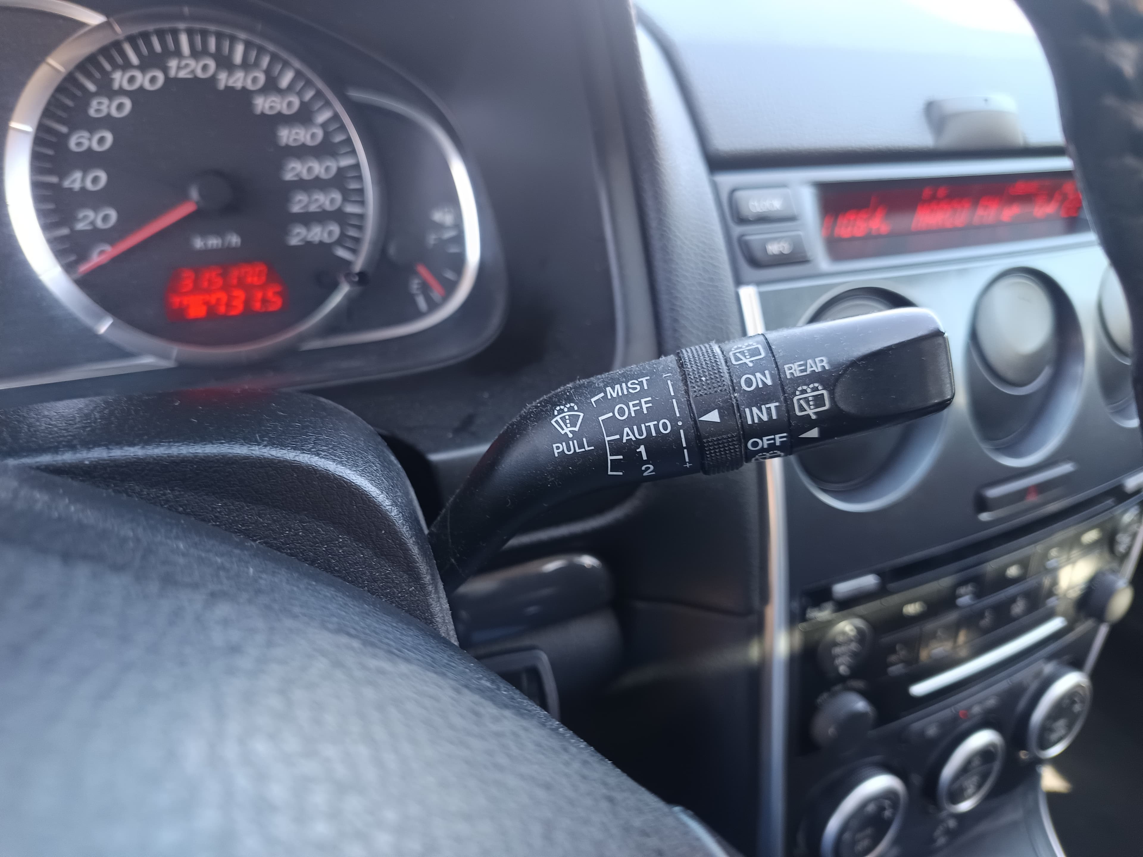 Mazda 6 · Ano 2006 — imagem 41