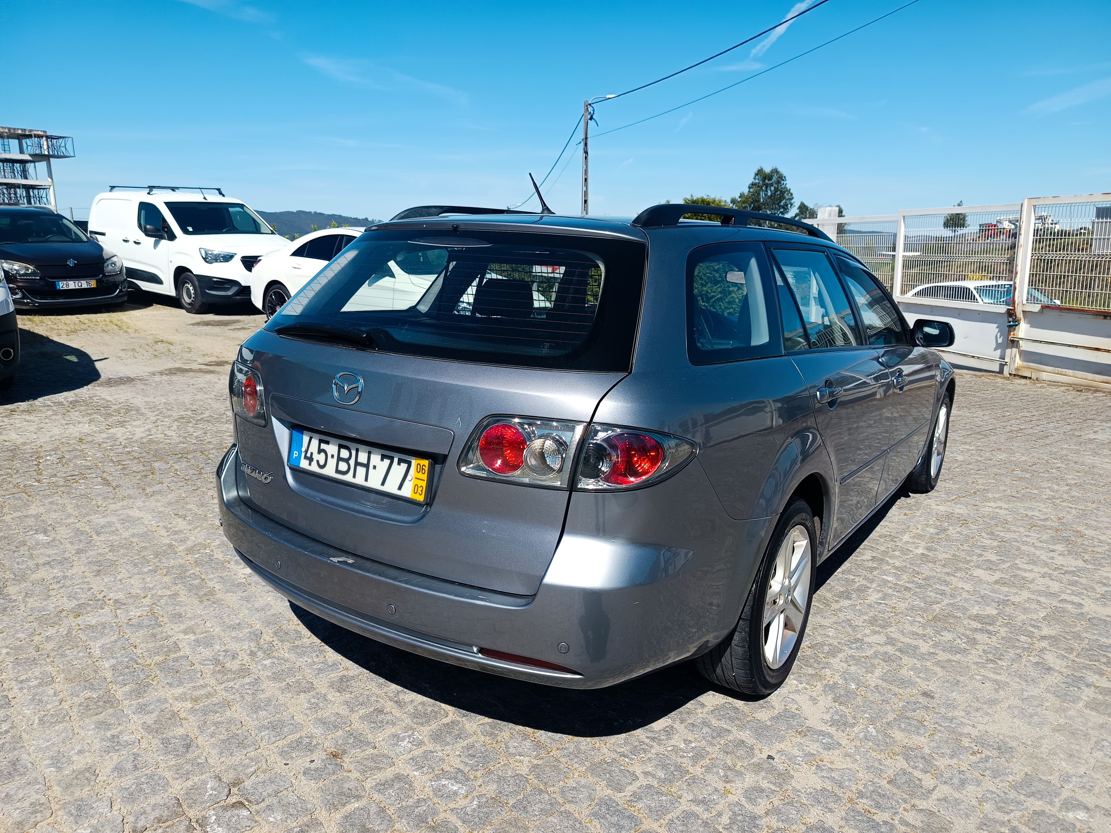 Mazda 6 · Ano 2006 — imagem 4