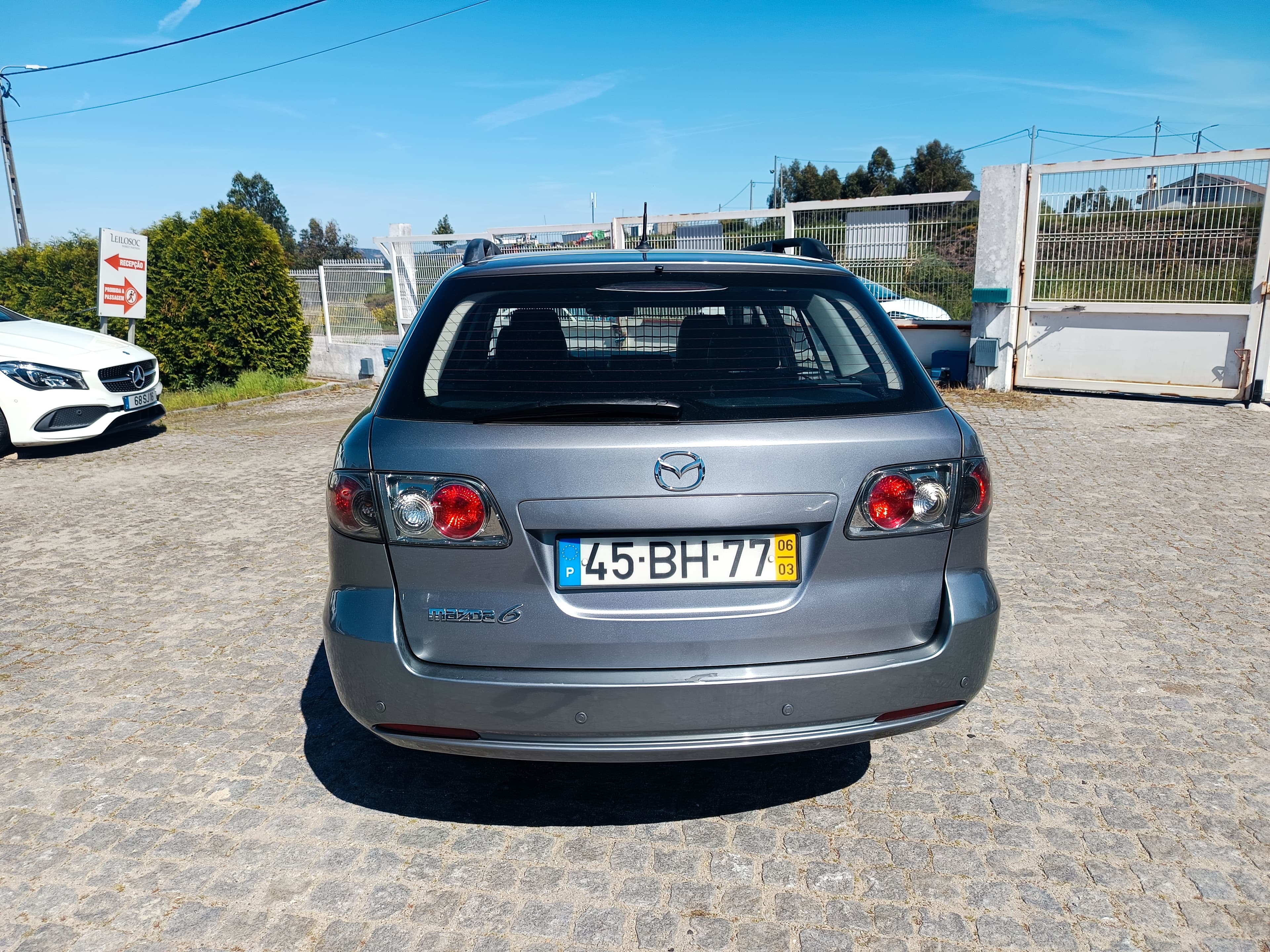Mazda 6 · Ano 2006 — imagem 5