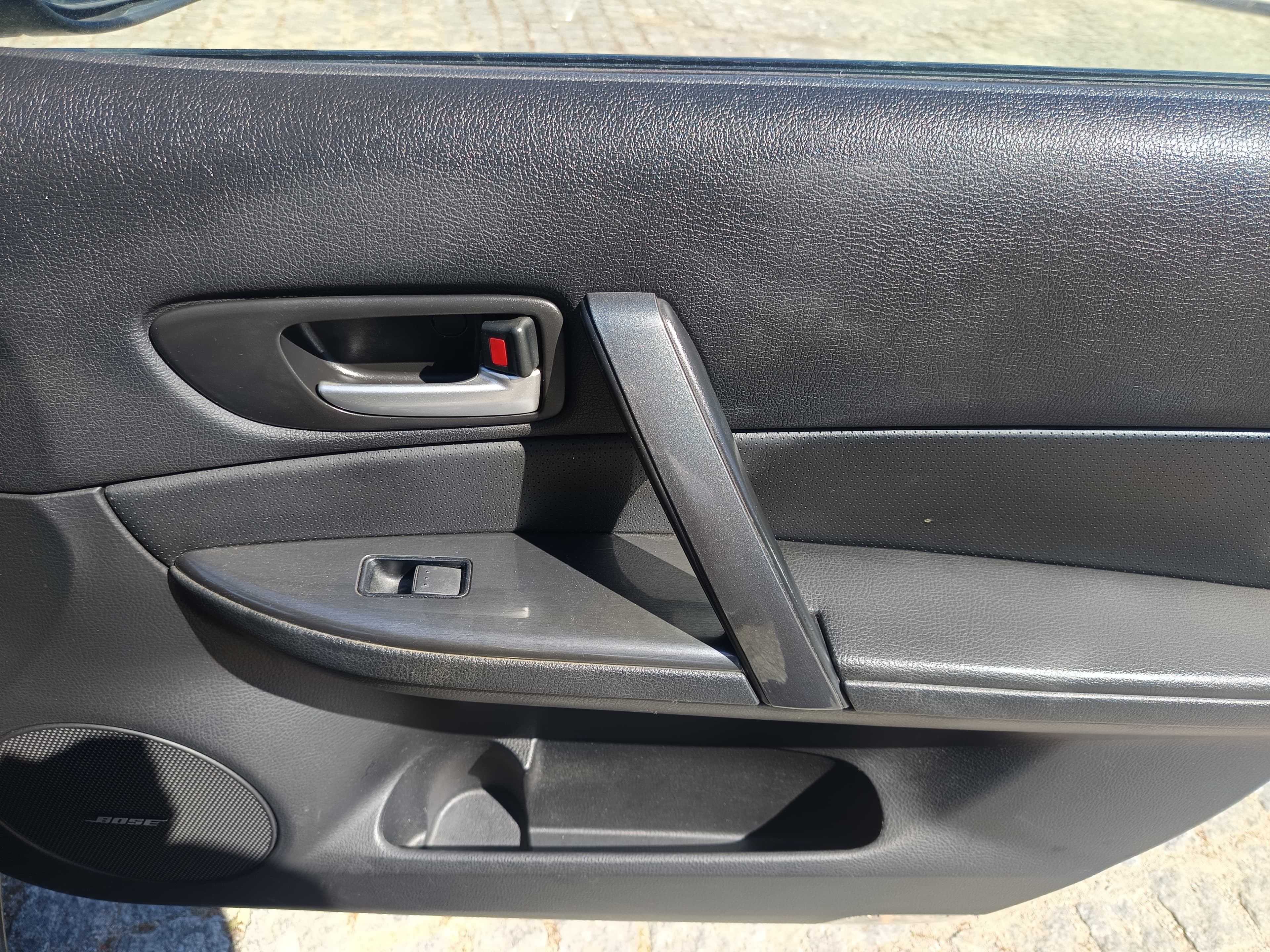 Mazda 6 · Ano 2006 — imagem 24