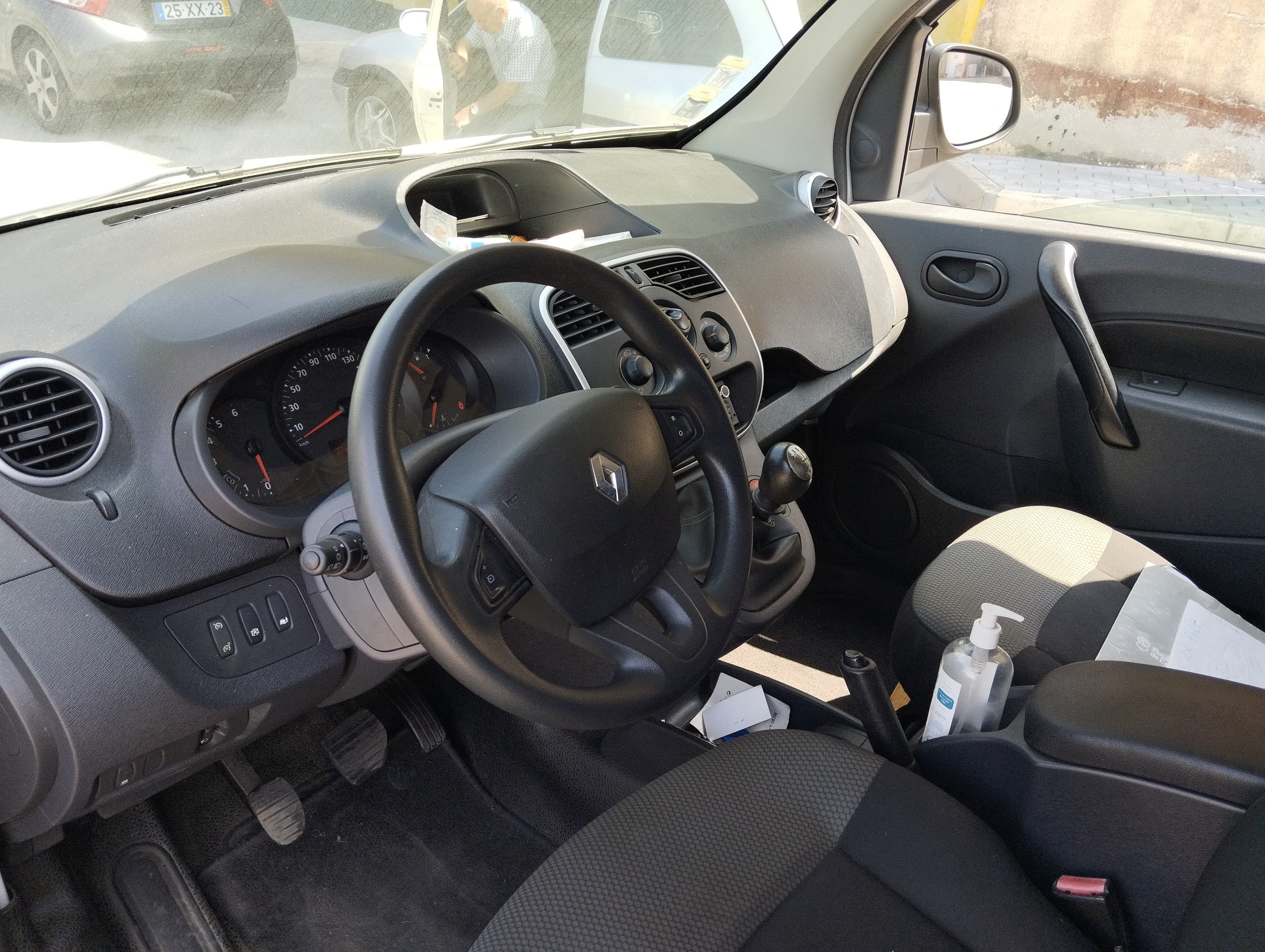 Renault Kangoo 1.5 · Ano 2018 — imagem 8