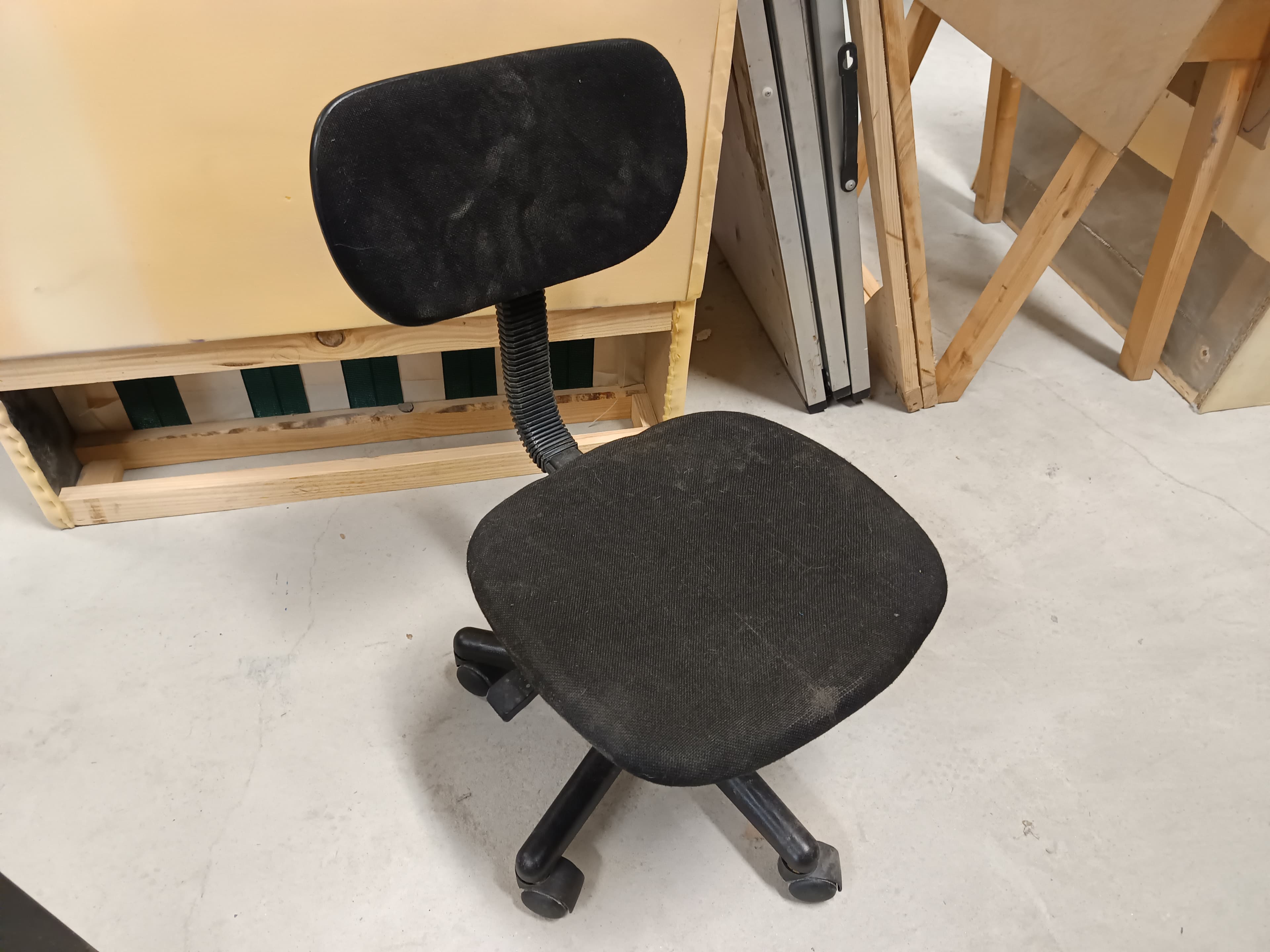 Mobiliário e Equipamentos — imagem 21